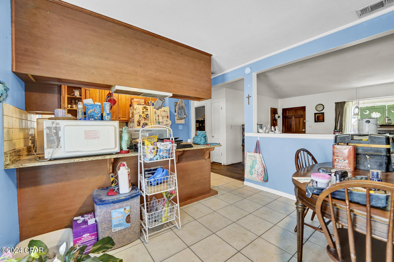 2805 Airport Road