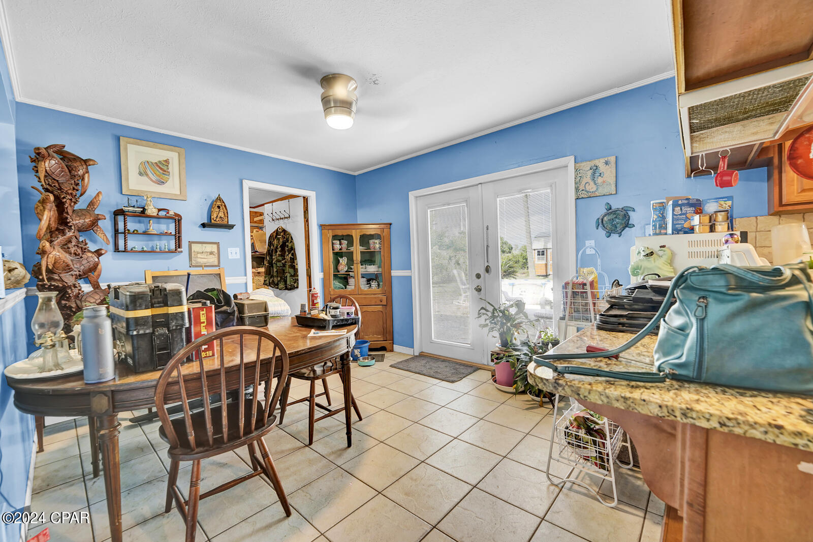 2805 Airport Road