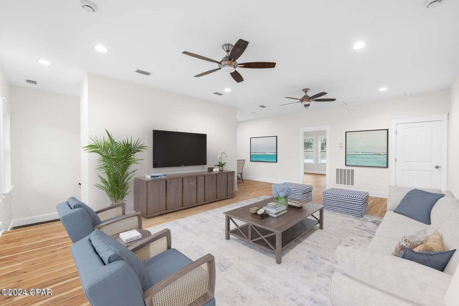 437 Paradise Boulevard