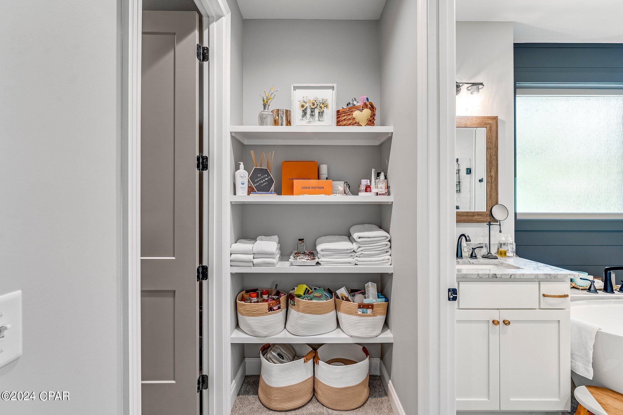 4123 Cedar Creek Drive