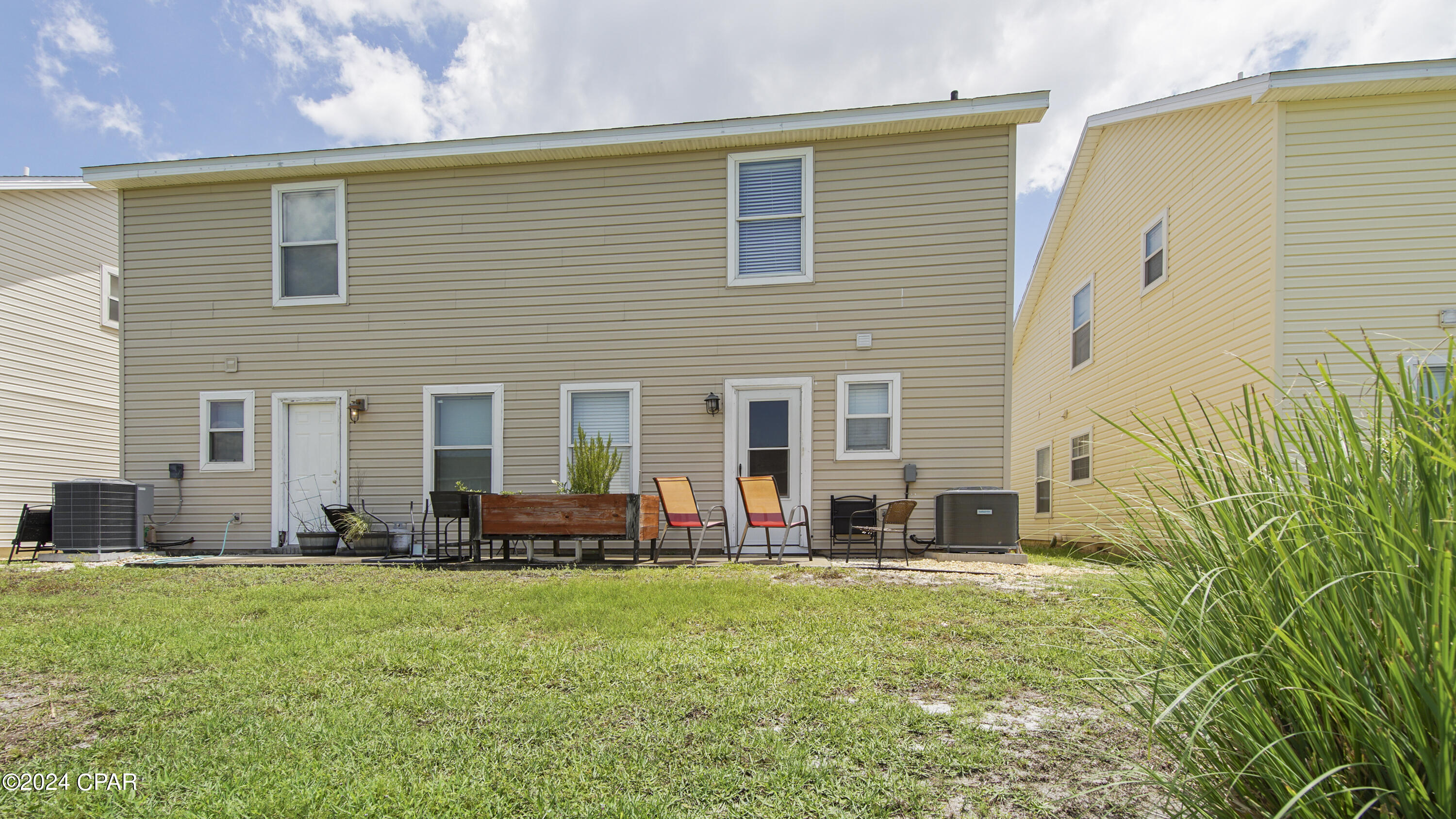 176 White Cap Way