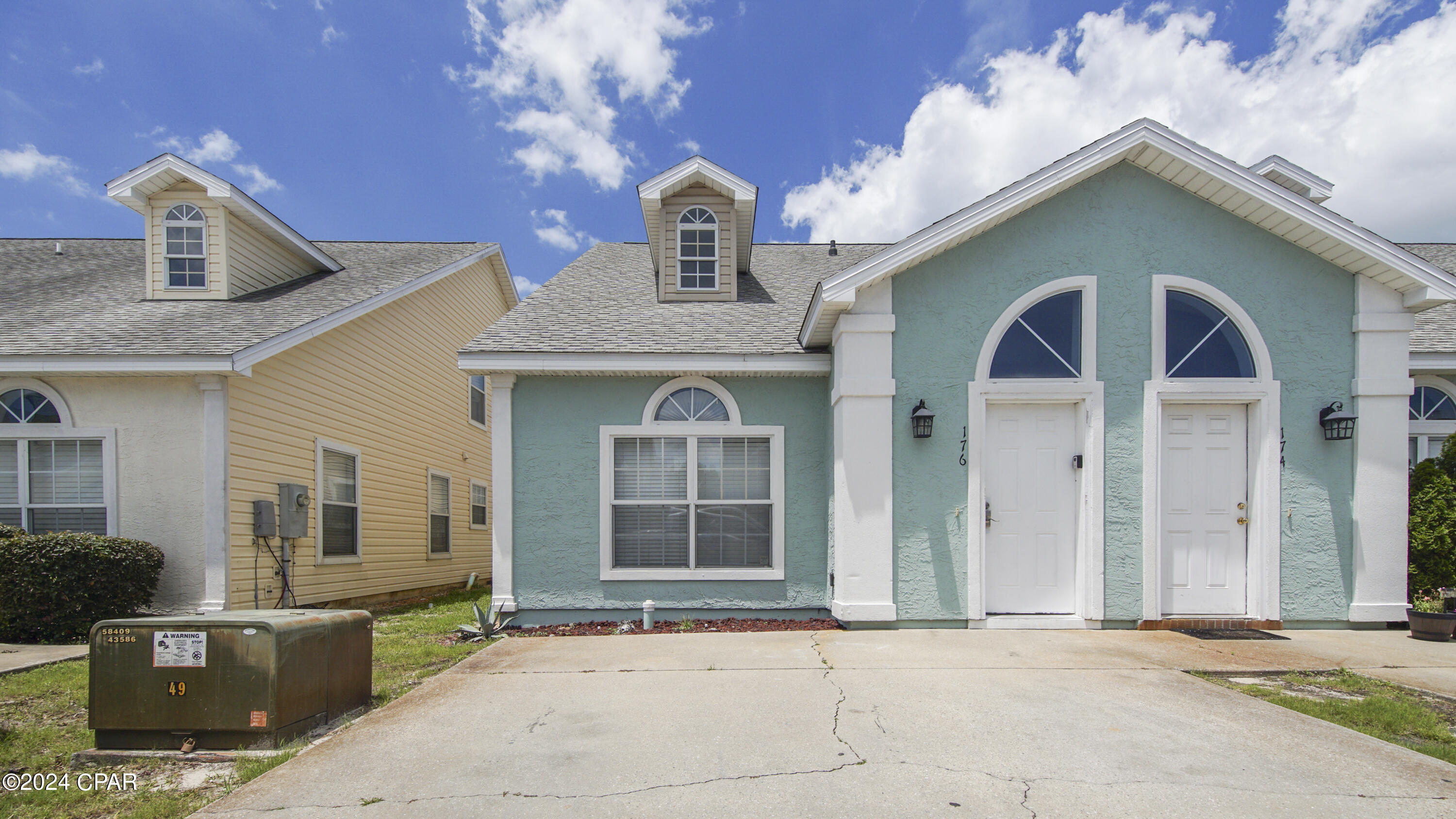 176 White Cap Way