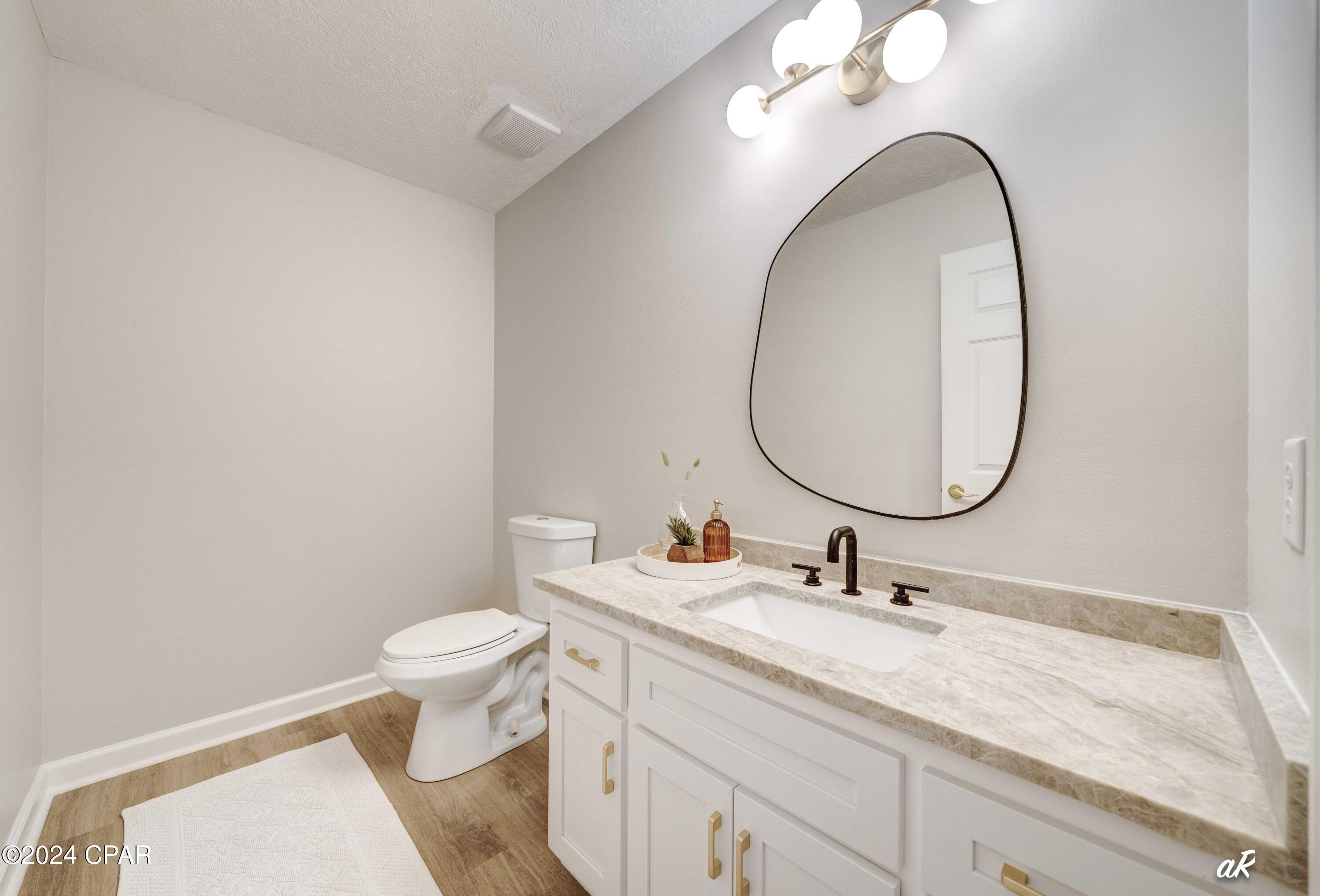 128 Twilight Bay Drive