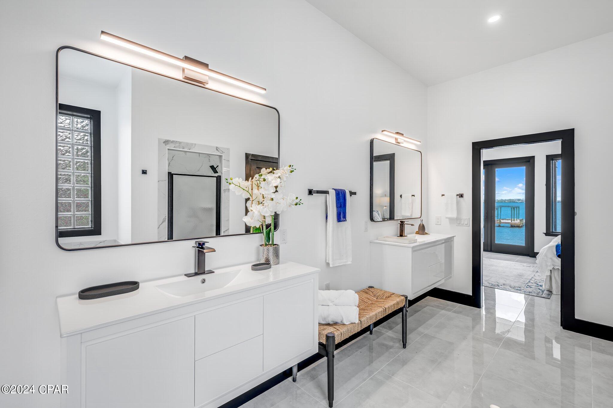 2202 Country Club Drive