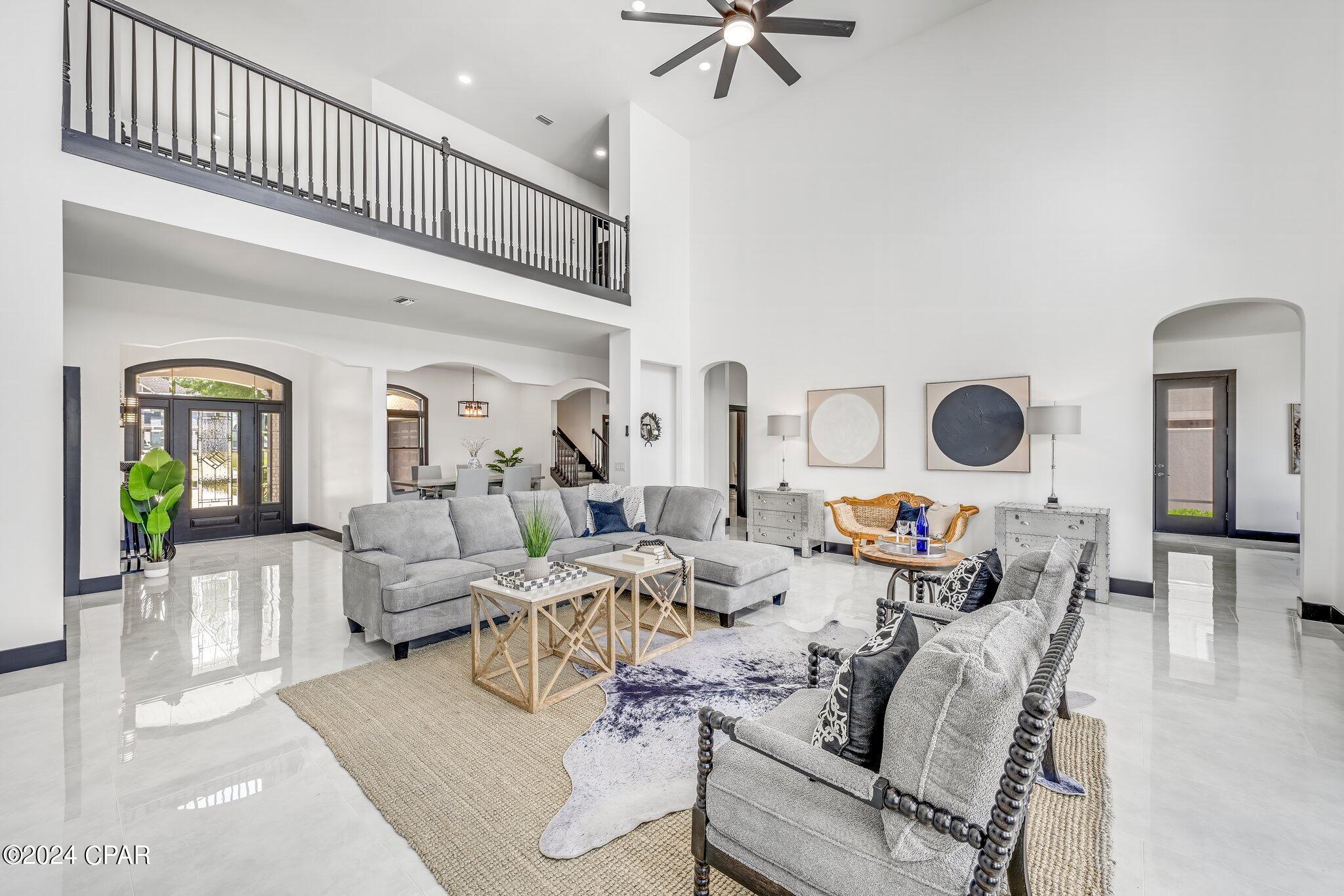 2202 Country Club Drive