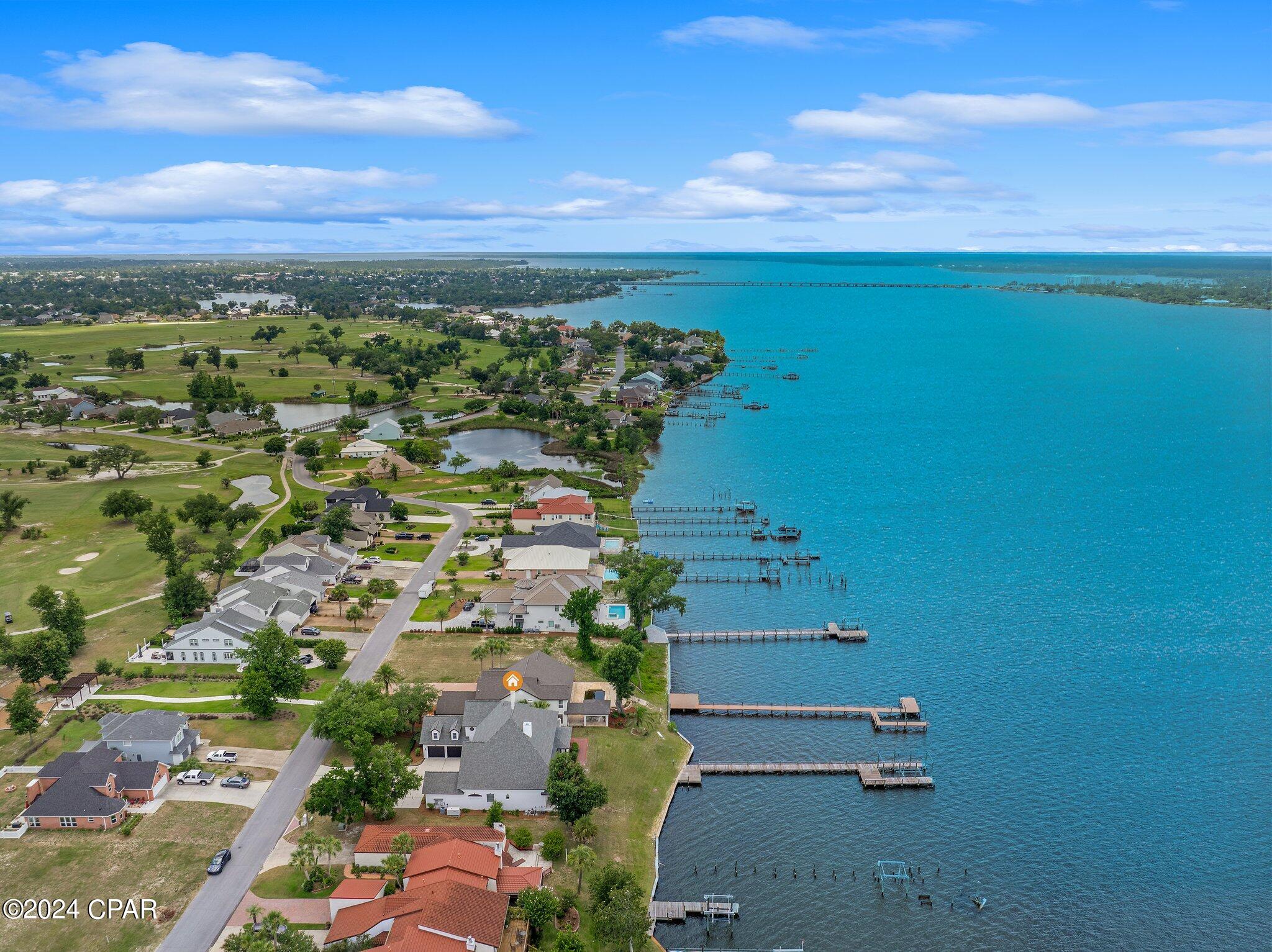 2202 Country Club Drive