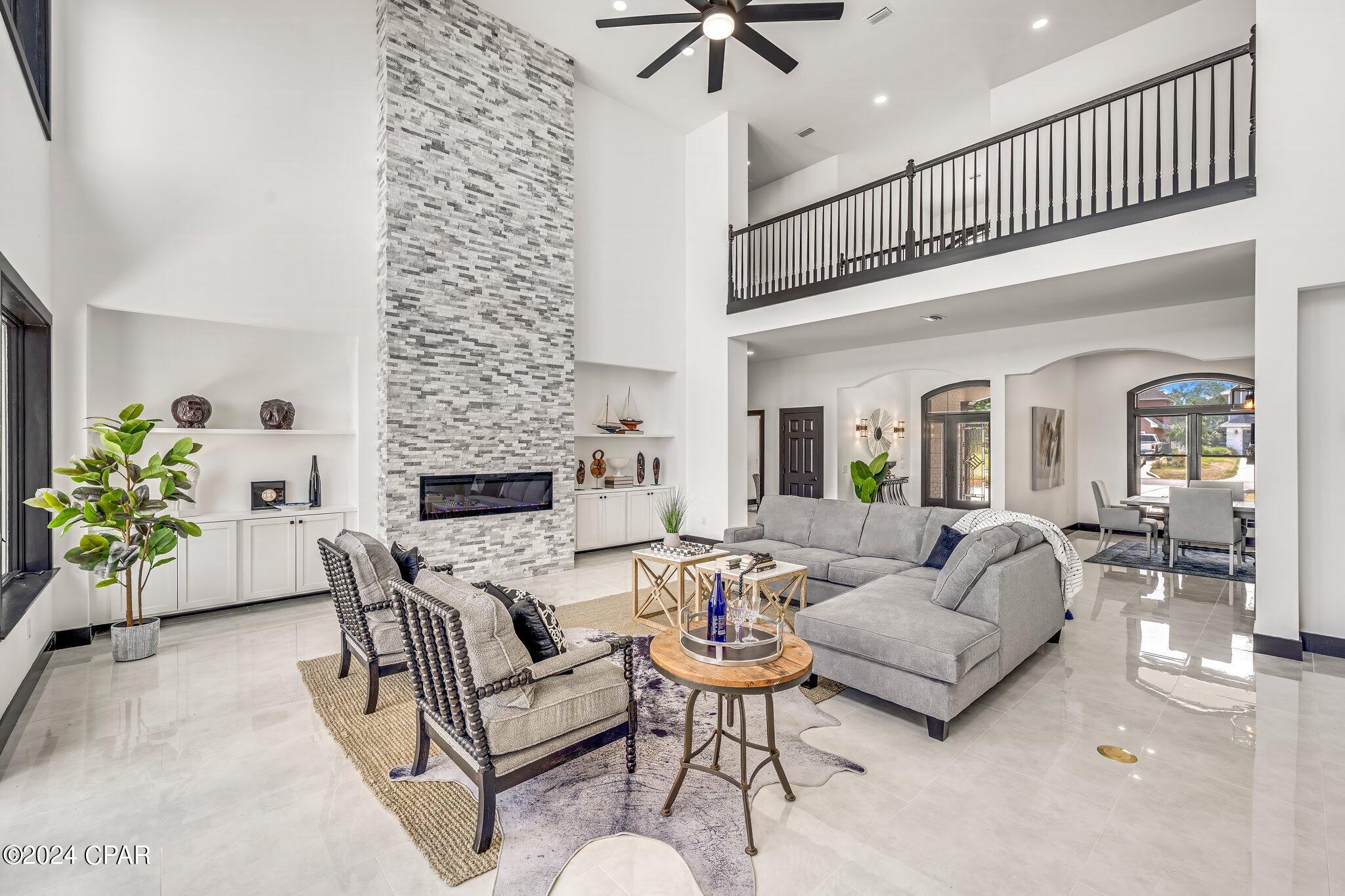 2202 Country Club Drive