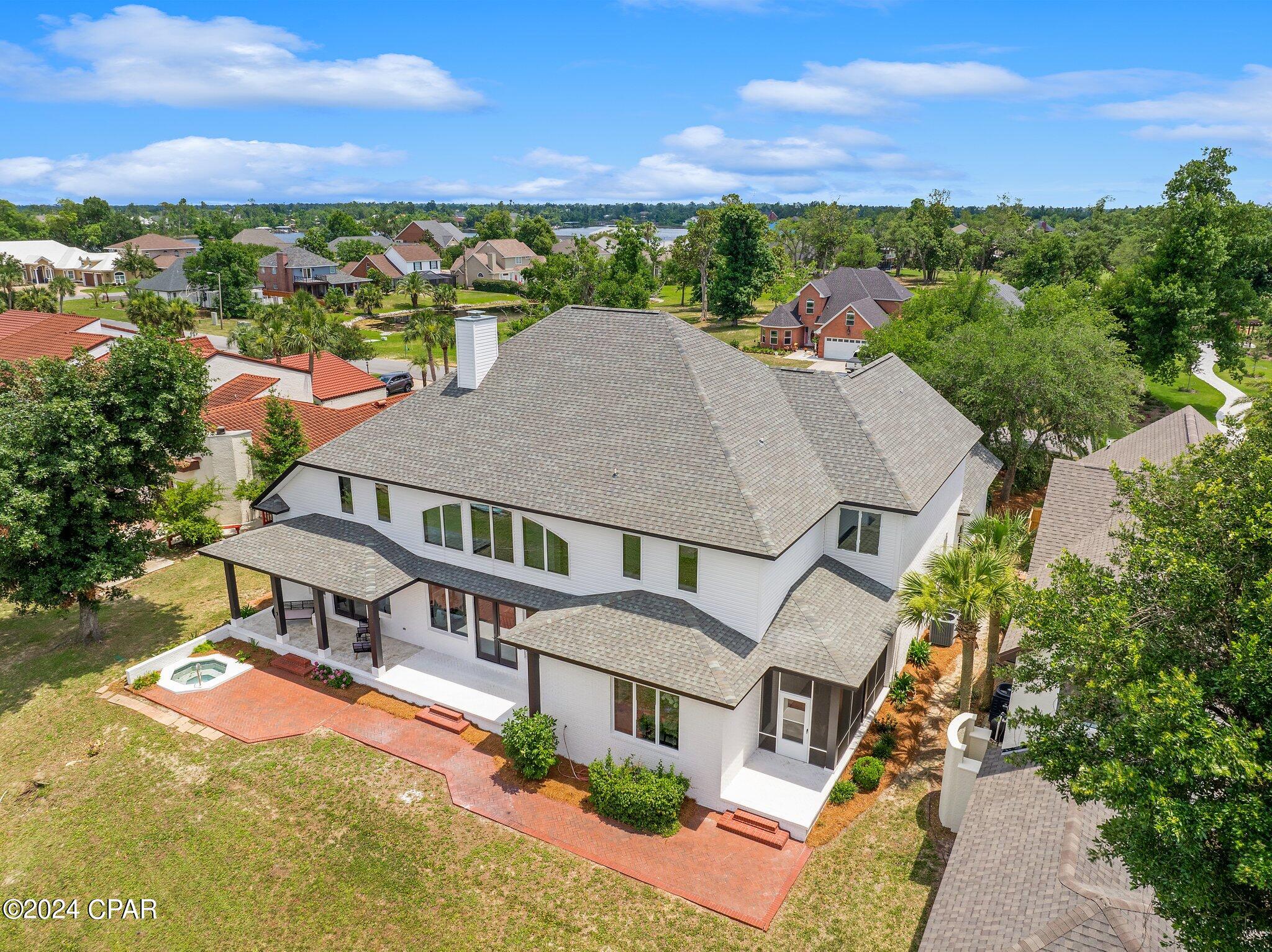 2202 Country Club Drive