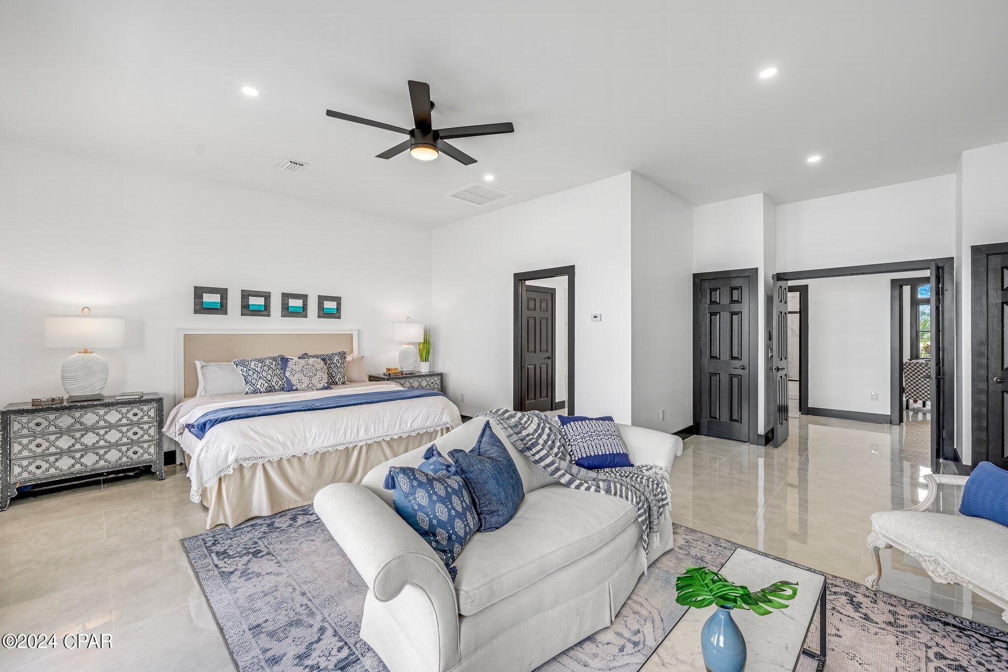 2202 Country Club Drive