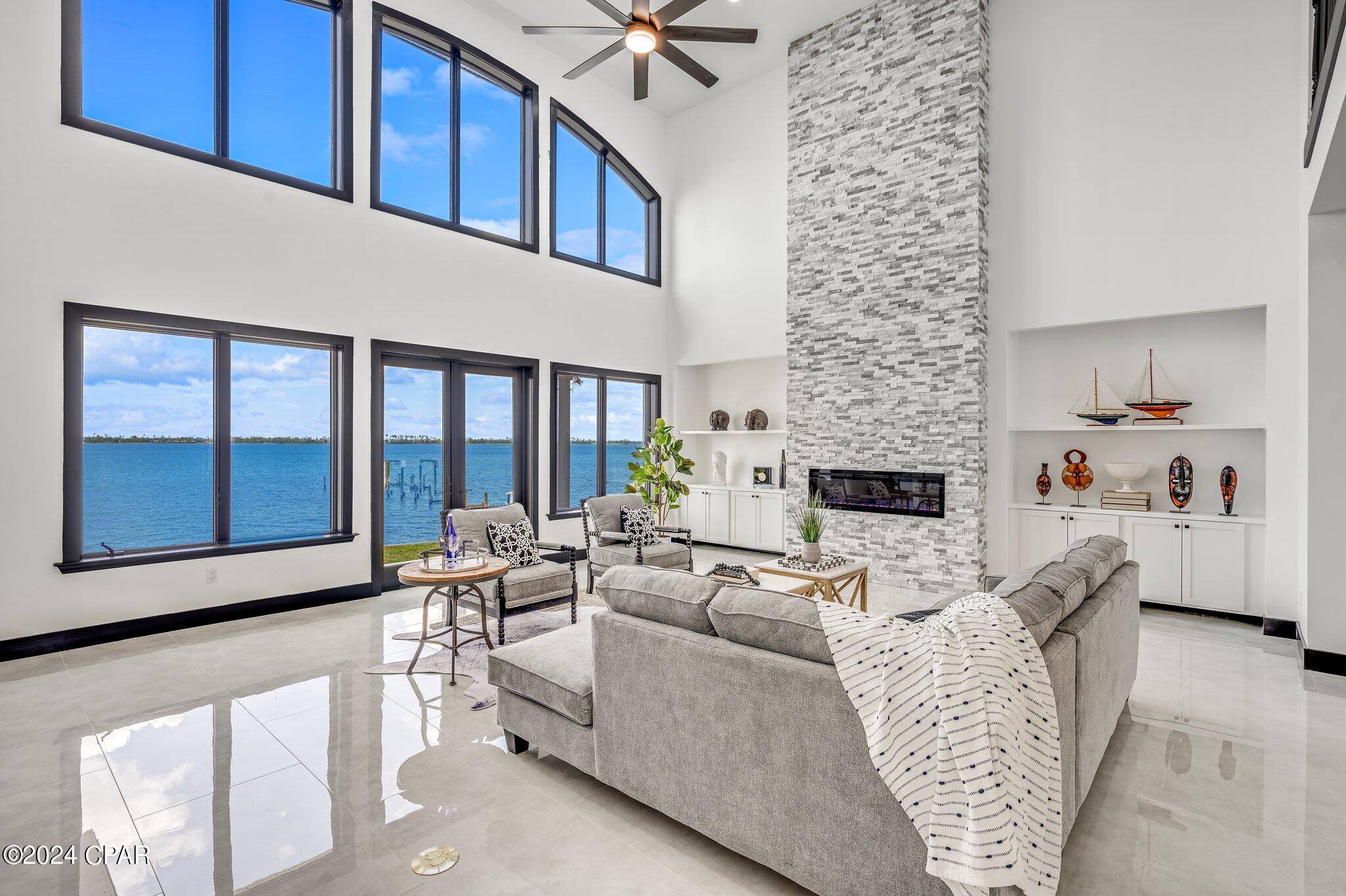 2202 Country Club Drive