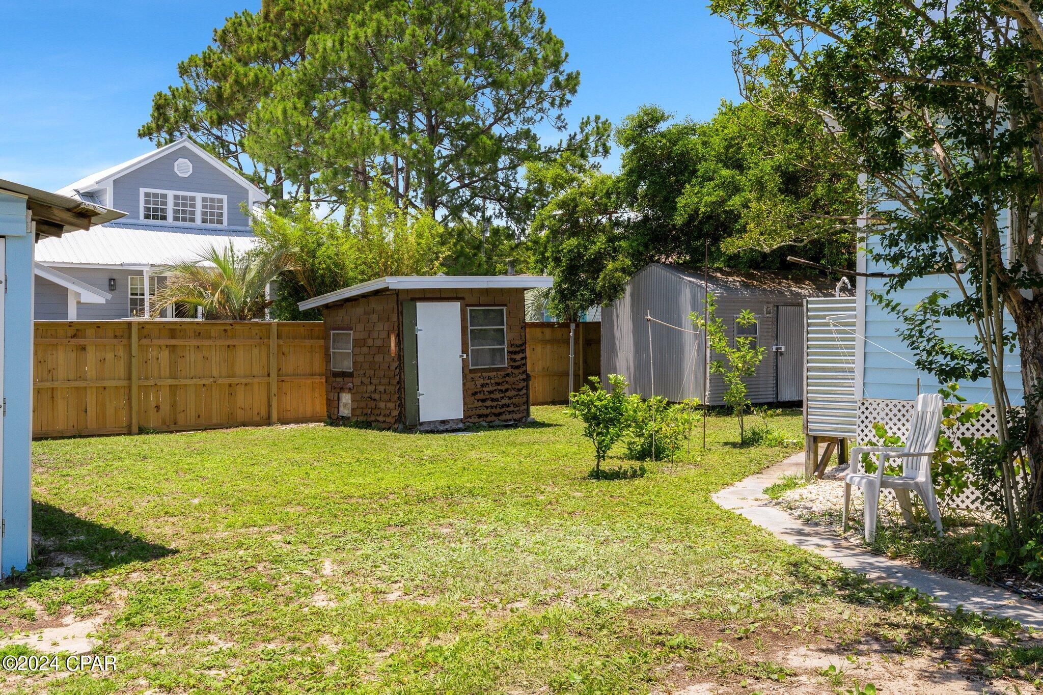 325 Palm Drive