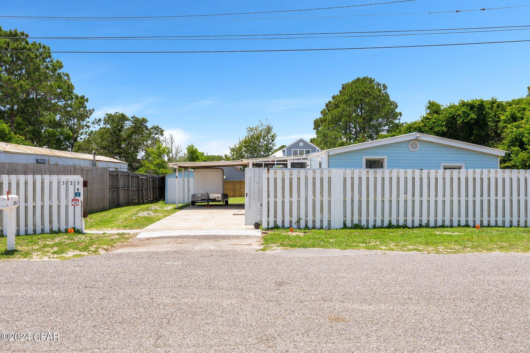325 Palm Drive