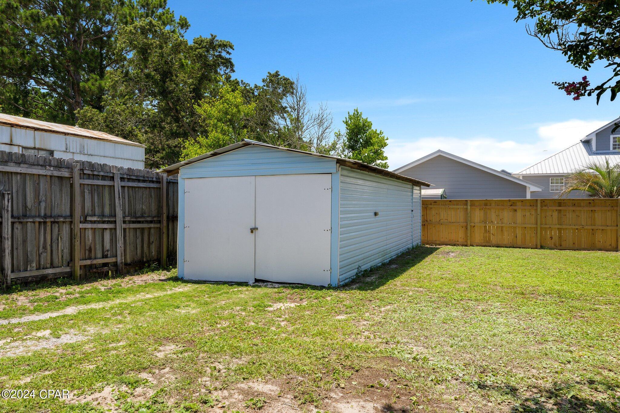 325 Palm Drive