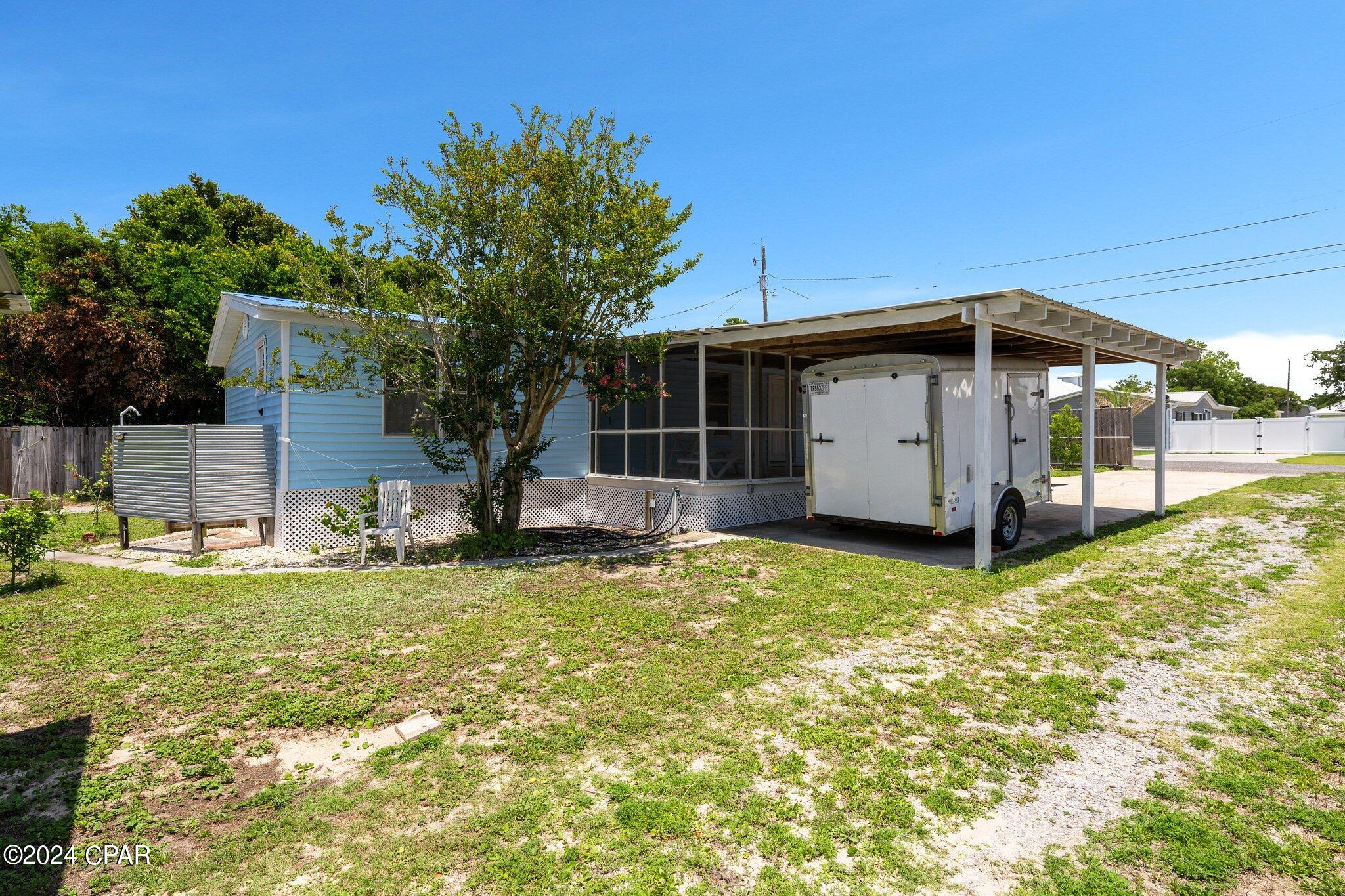 325 Palm Drive