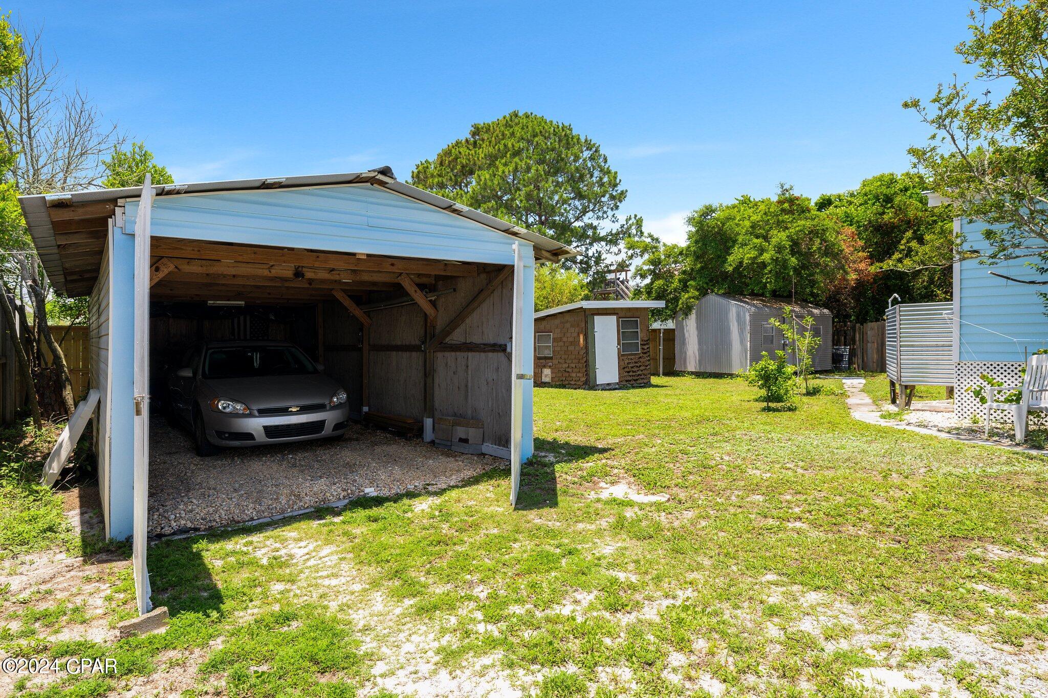 325 Palm Drive