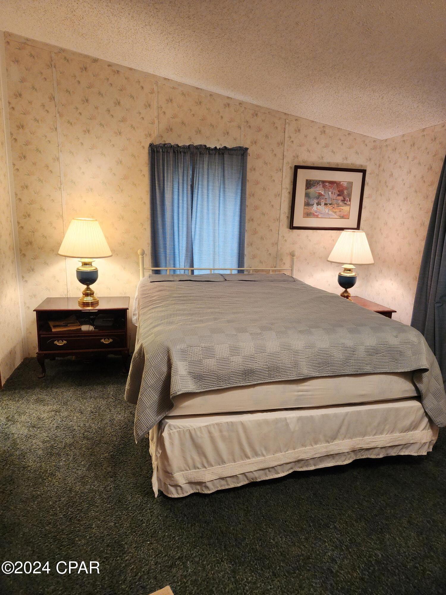 1043 Lake Retreat Drive