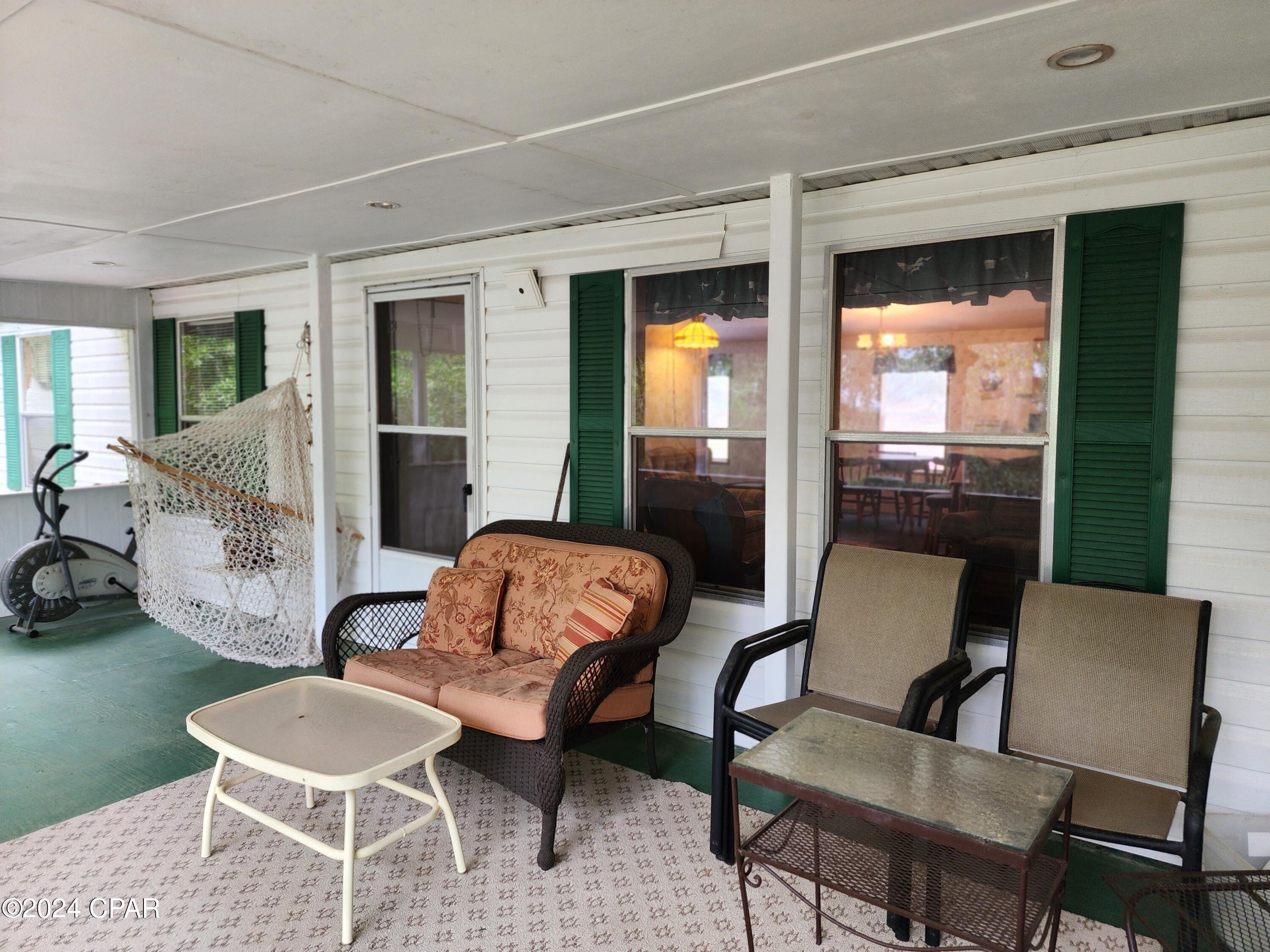 1043 Lake Retreat Drive