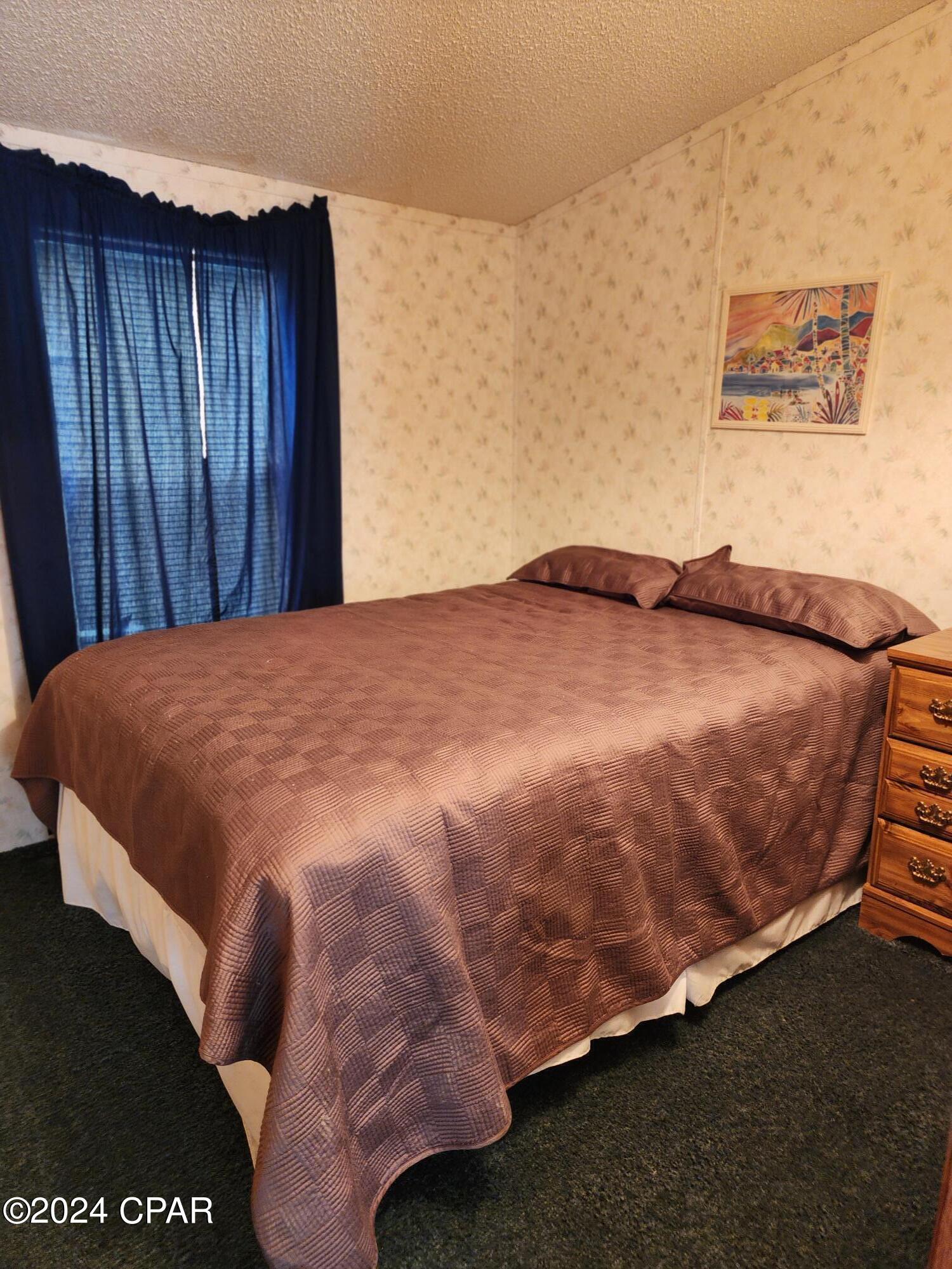 1043 Lake Retreat Drive