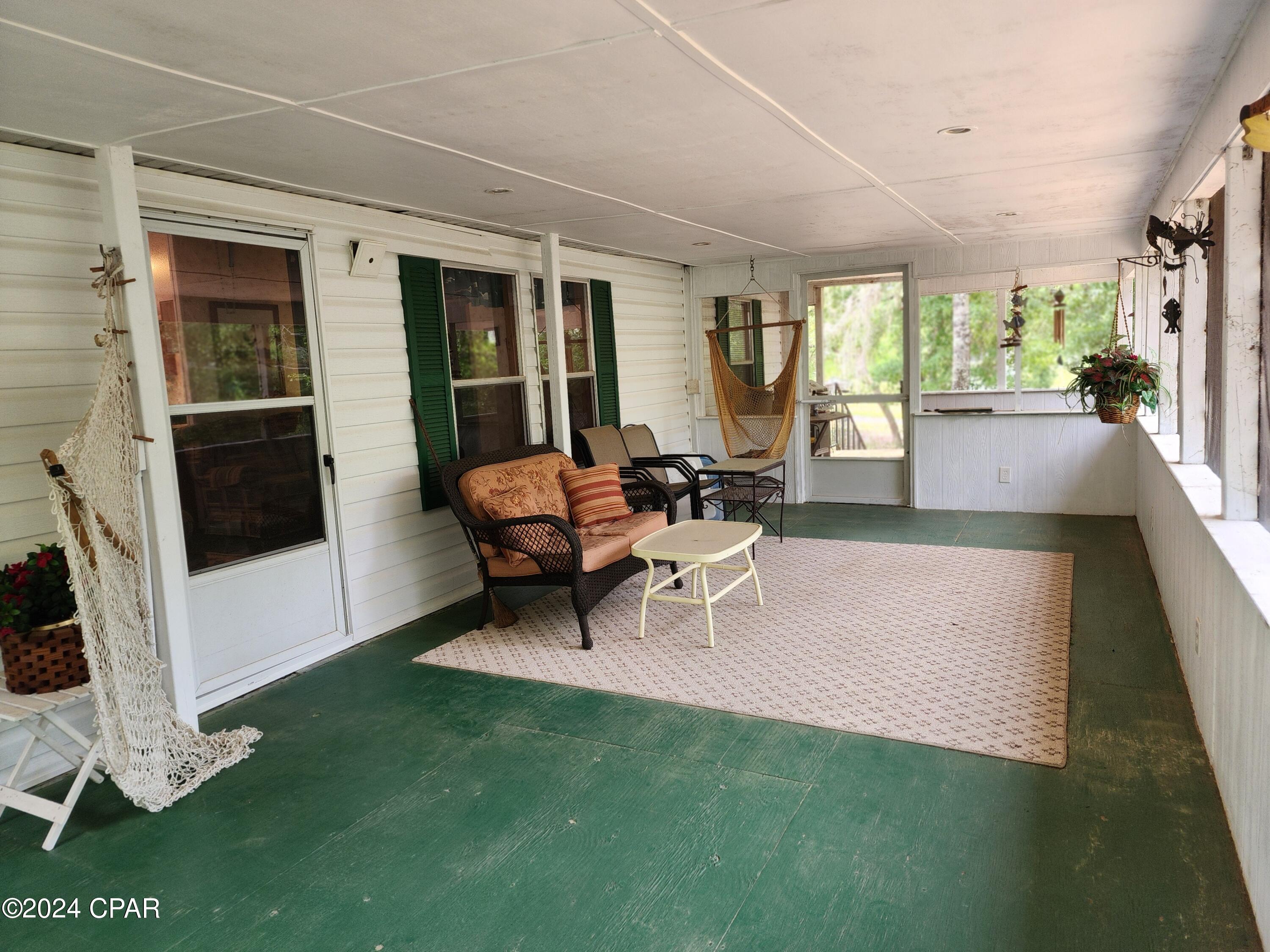 1043 Lake Retreat Drive