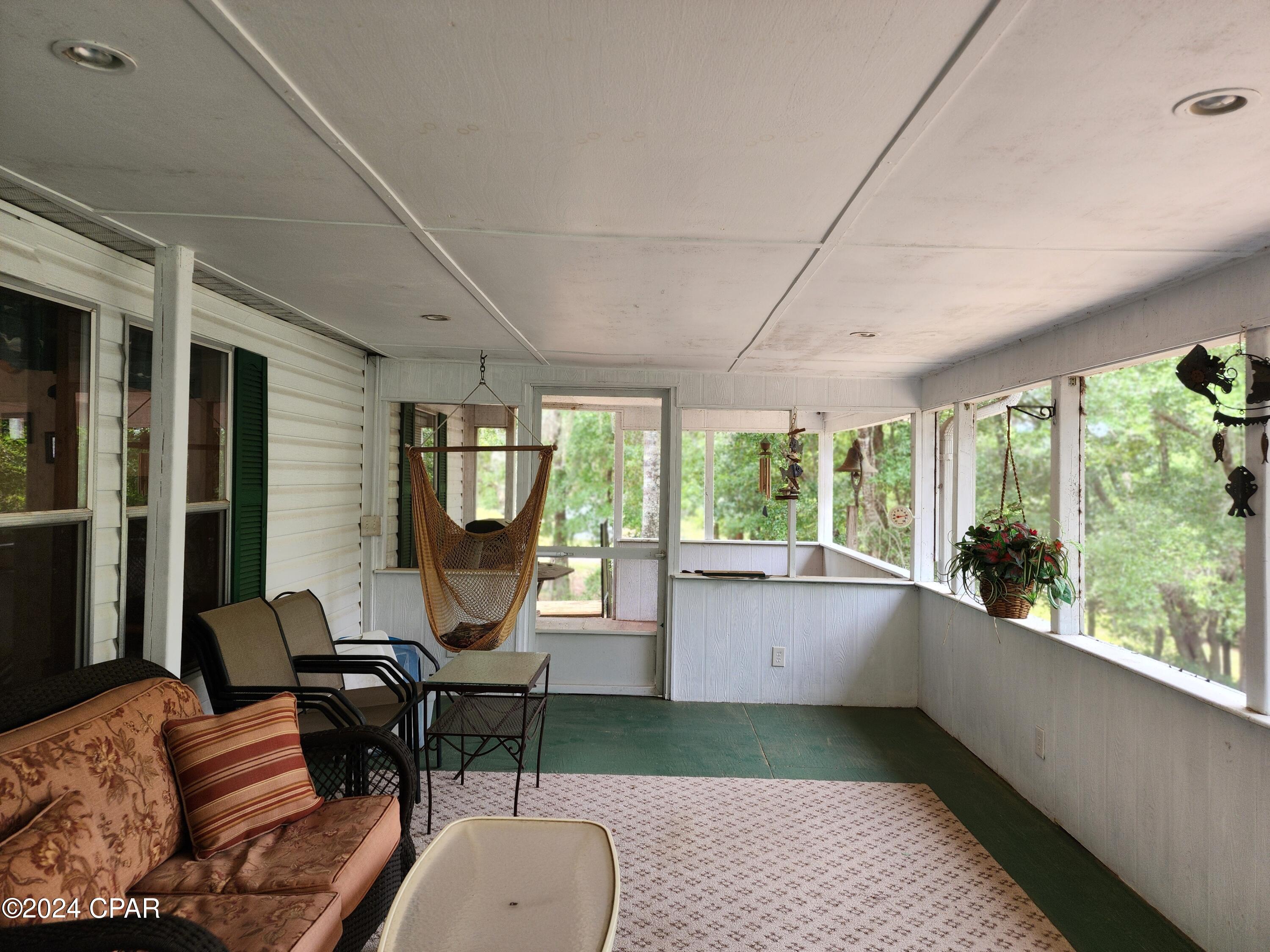 1043 Lake Retreat Drive