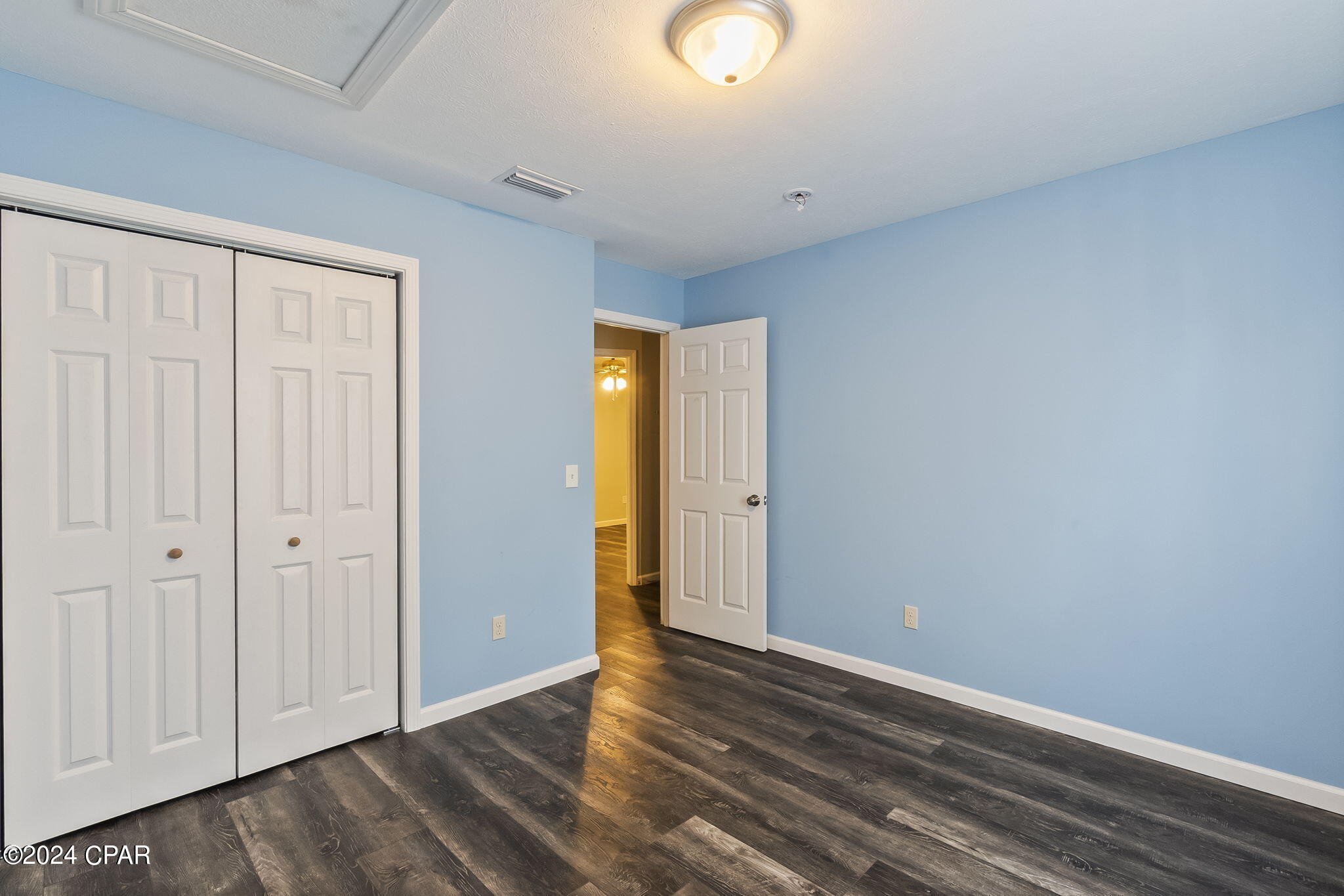 2716 Oak Hammock Drive