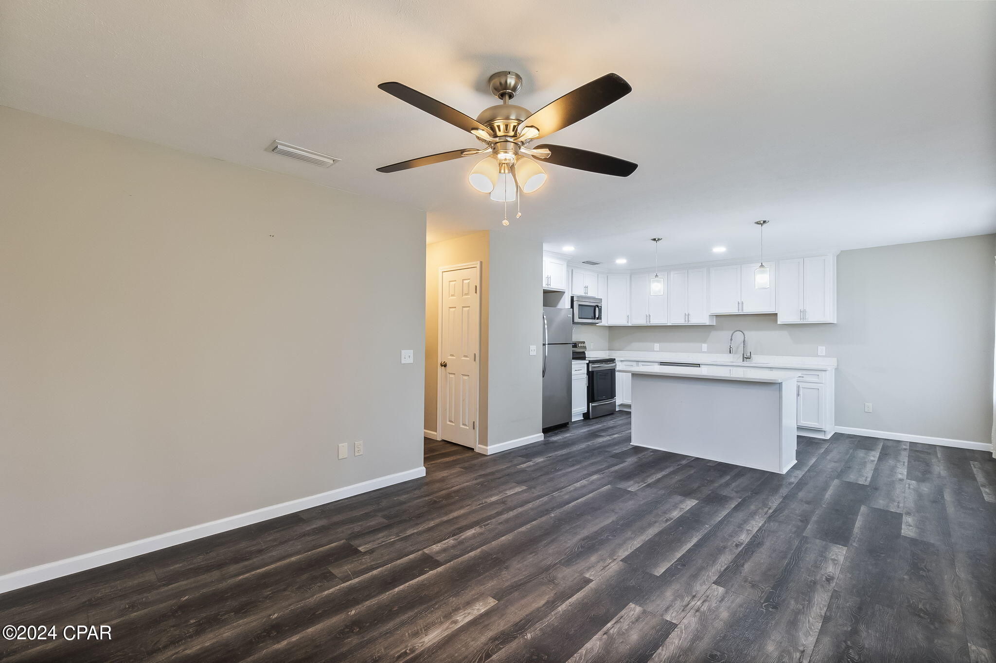 2716 Oak Hammock Drive