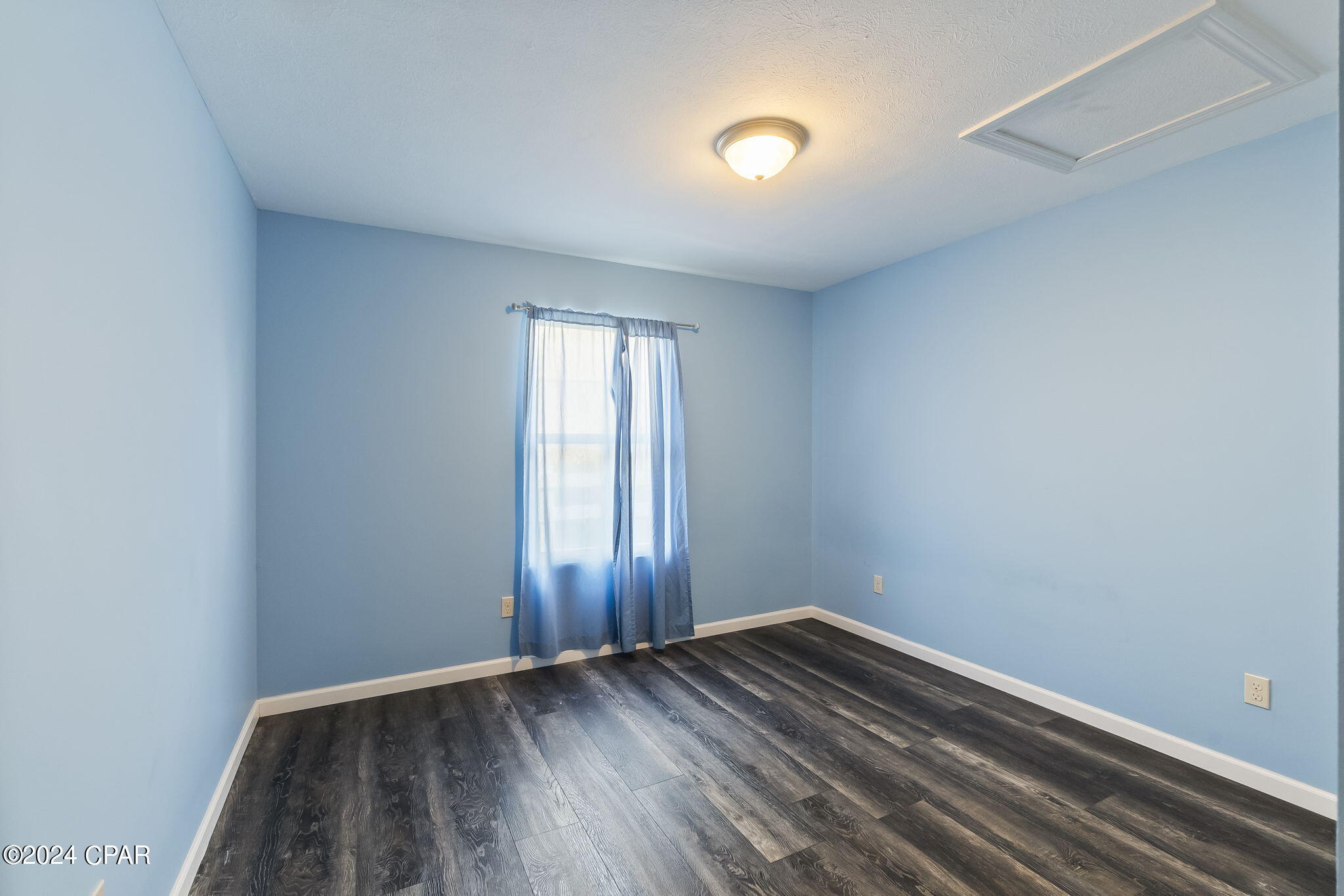 2716 Oak Hammock Drive