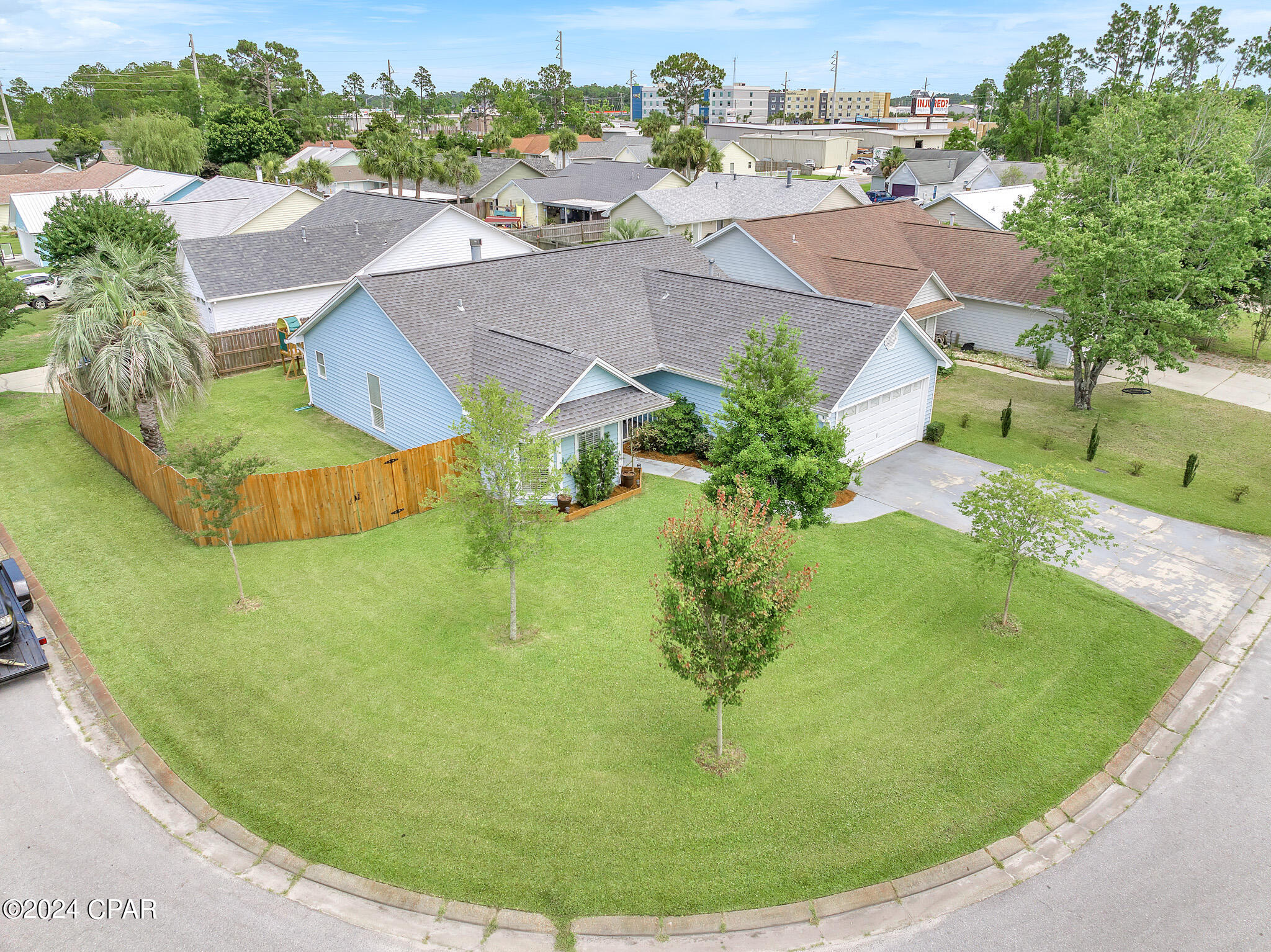 135 Heritage Circle