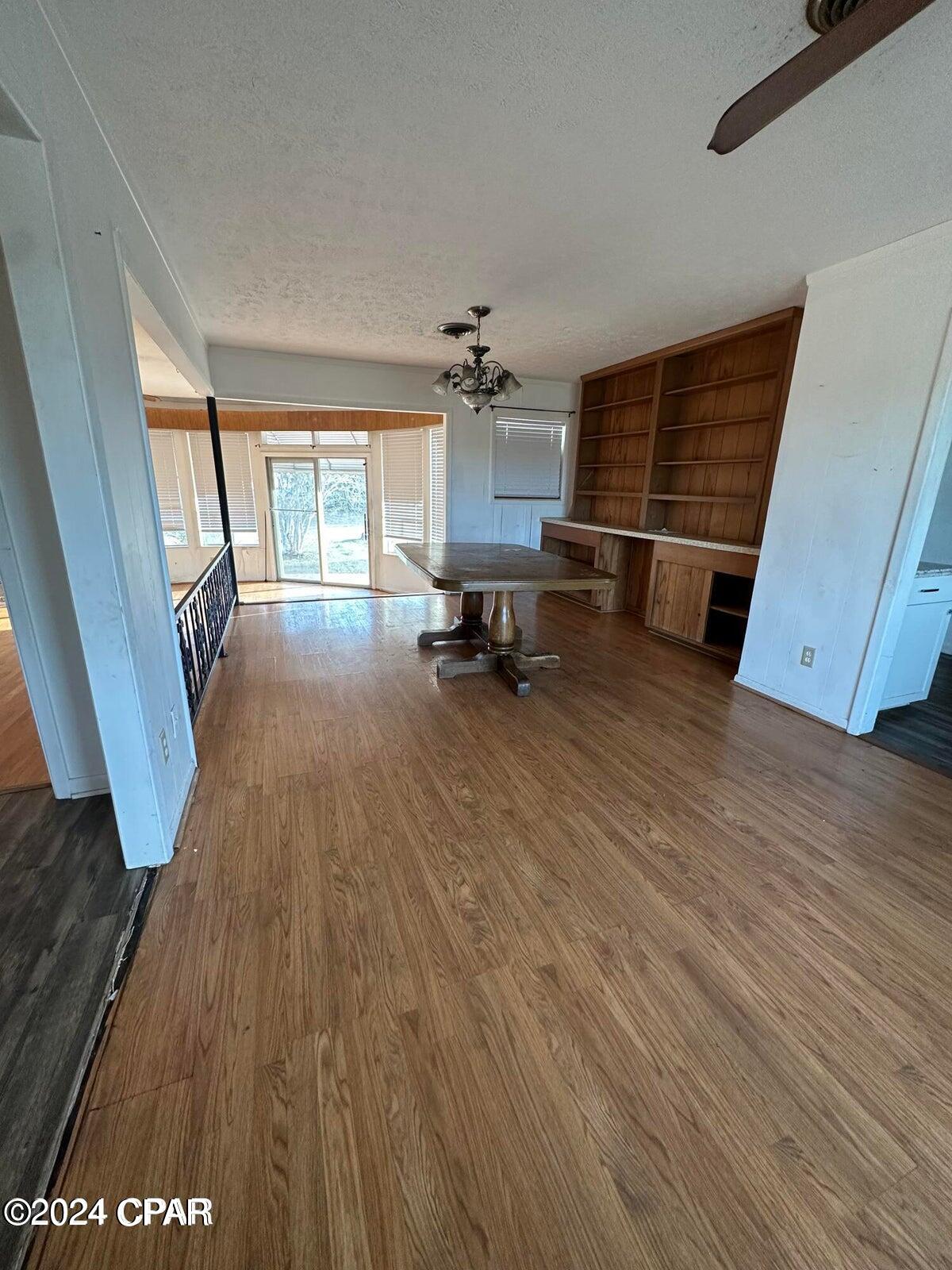 1542 Highway 389