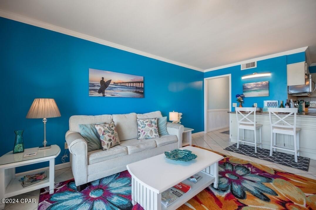 8743 Thomas Drive 805