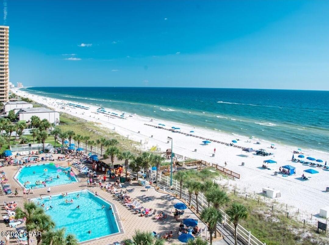 8743 Thomas Drive 805