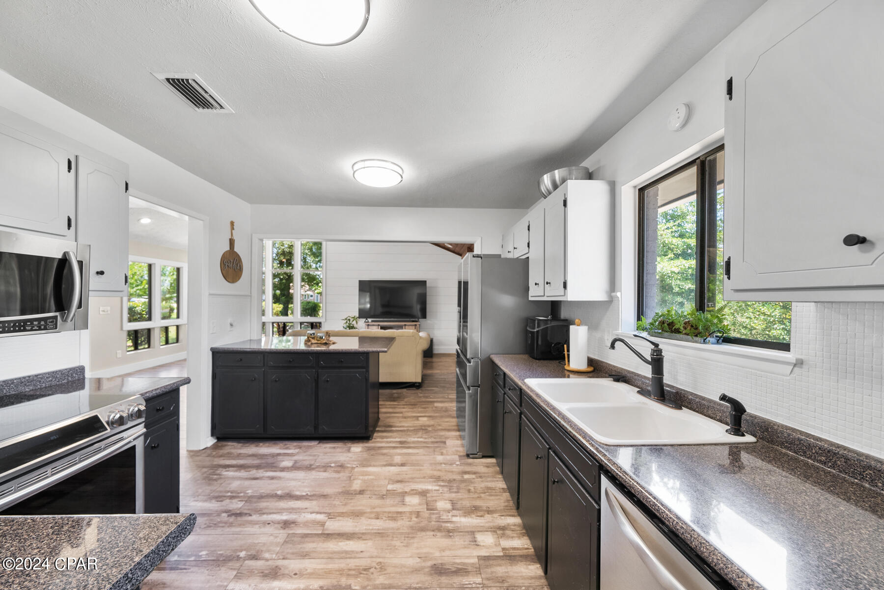 1219 Collegewood Drive