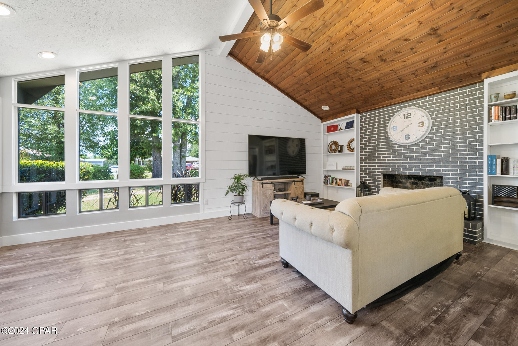 1219 Collegewood Drive