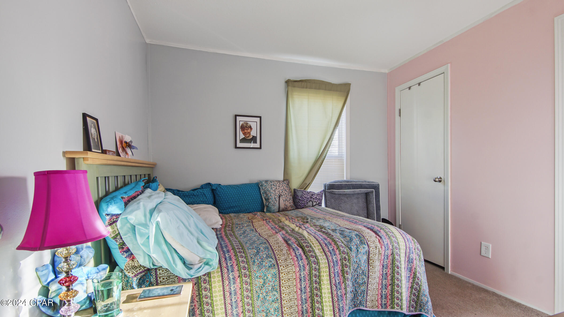 1202 Hampshire Boulevard