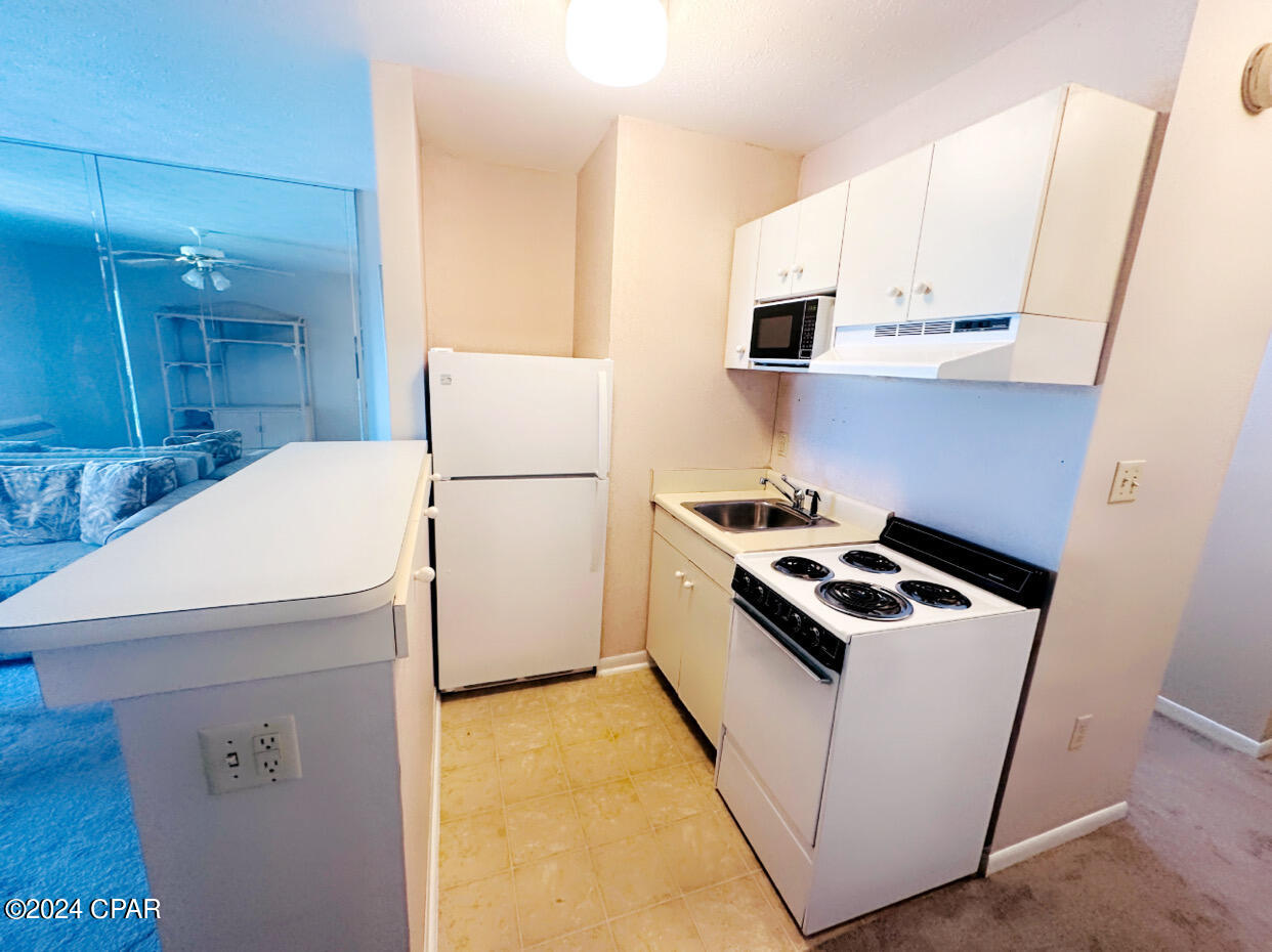 5505 Sun Harbor Road 163