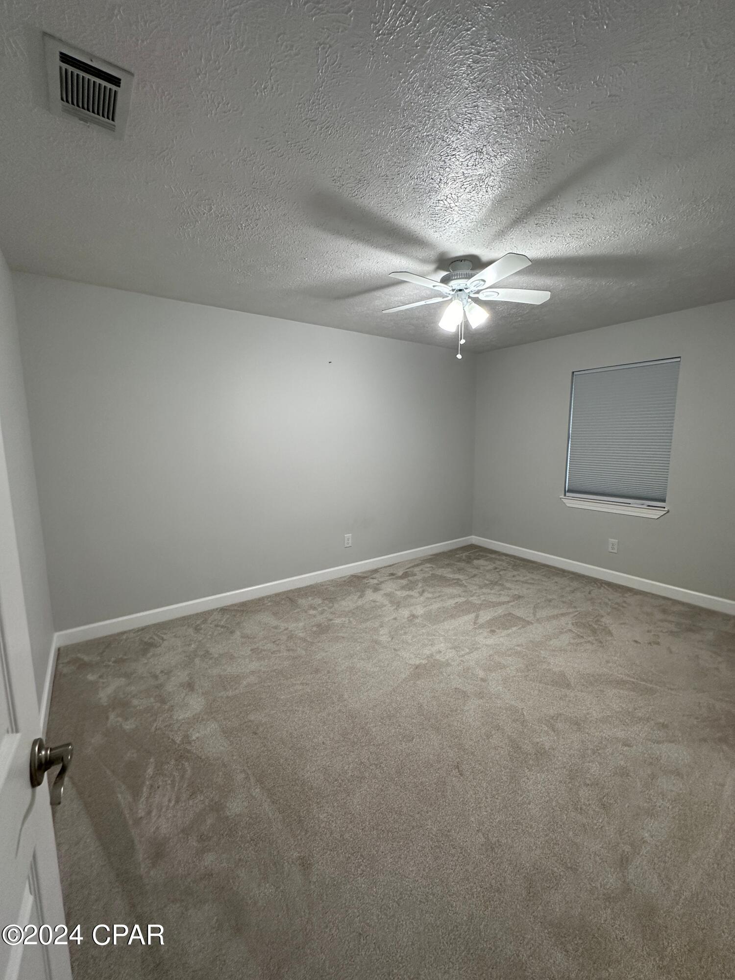 6047 Howard Road
