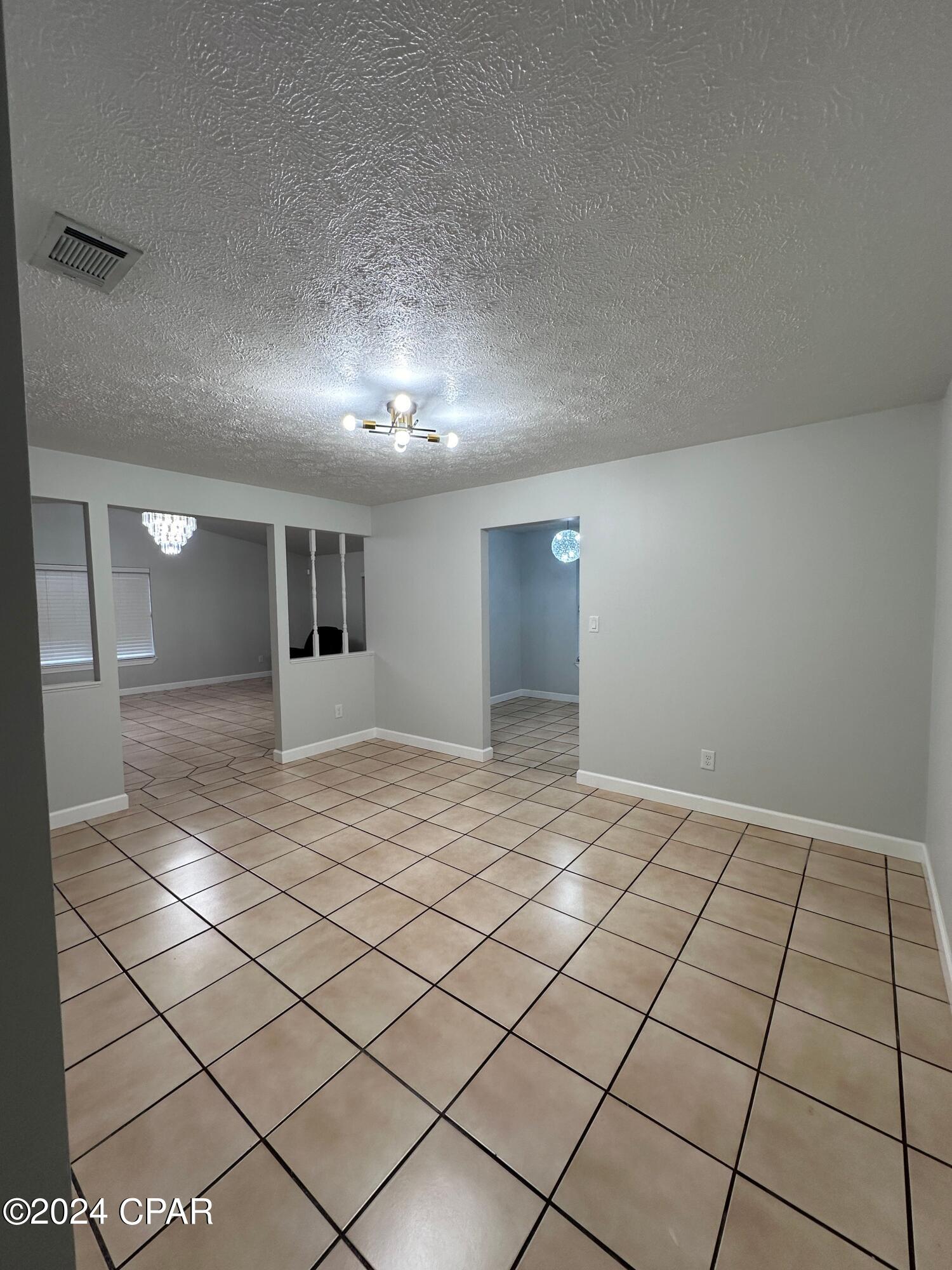 6047 Howard Road