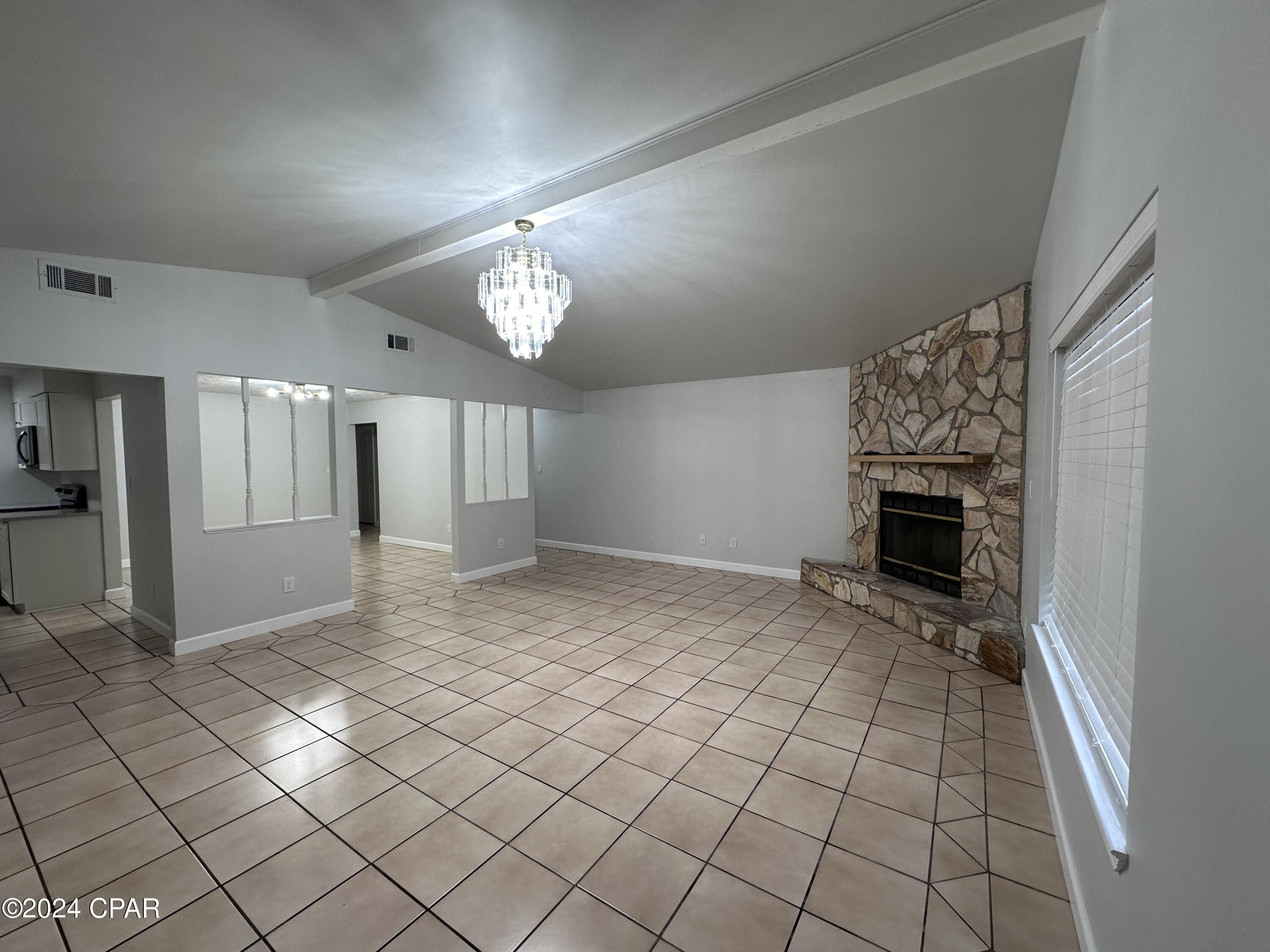 6047 Howard Road