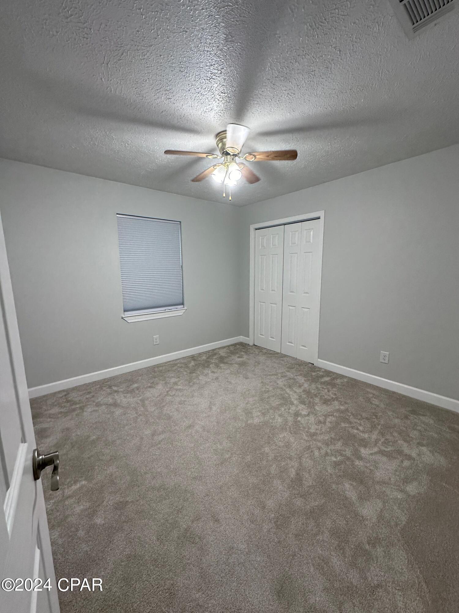 6047 Howard Road