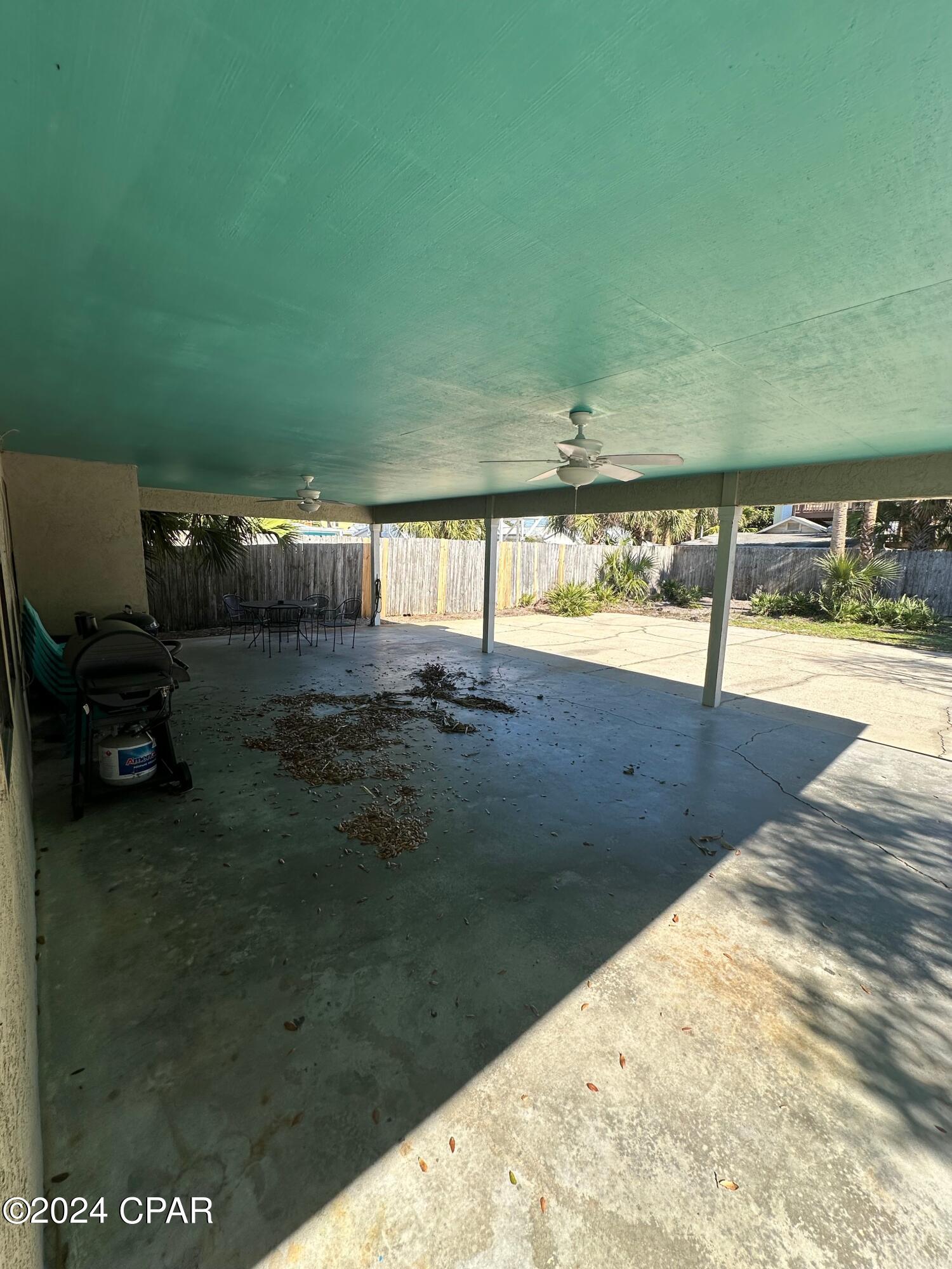 603 Dolphin Street