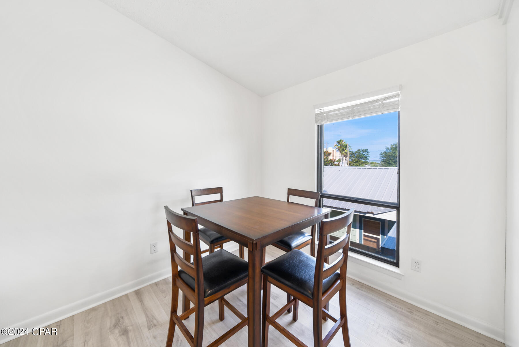 6621 S Lagoon Drive