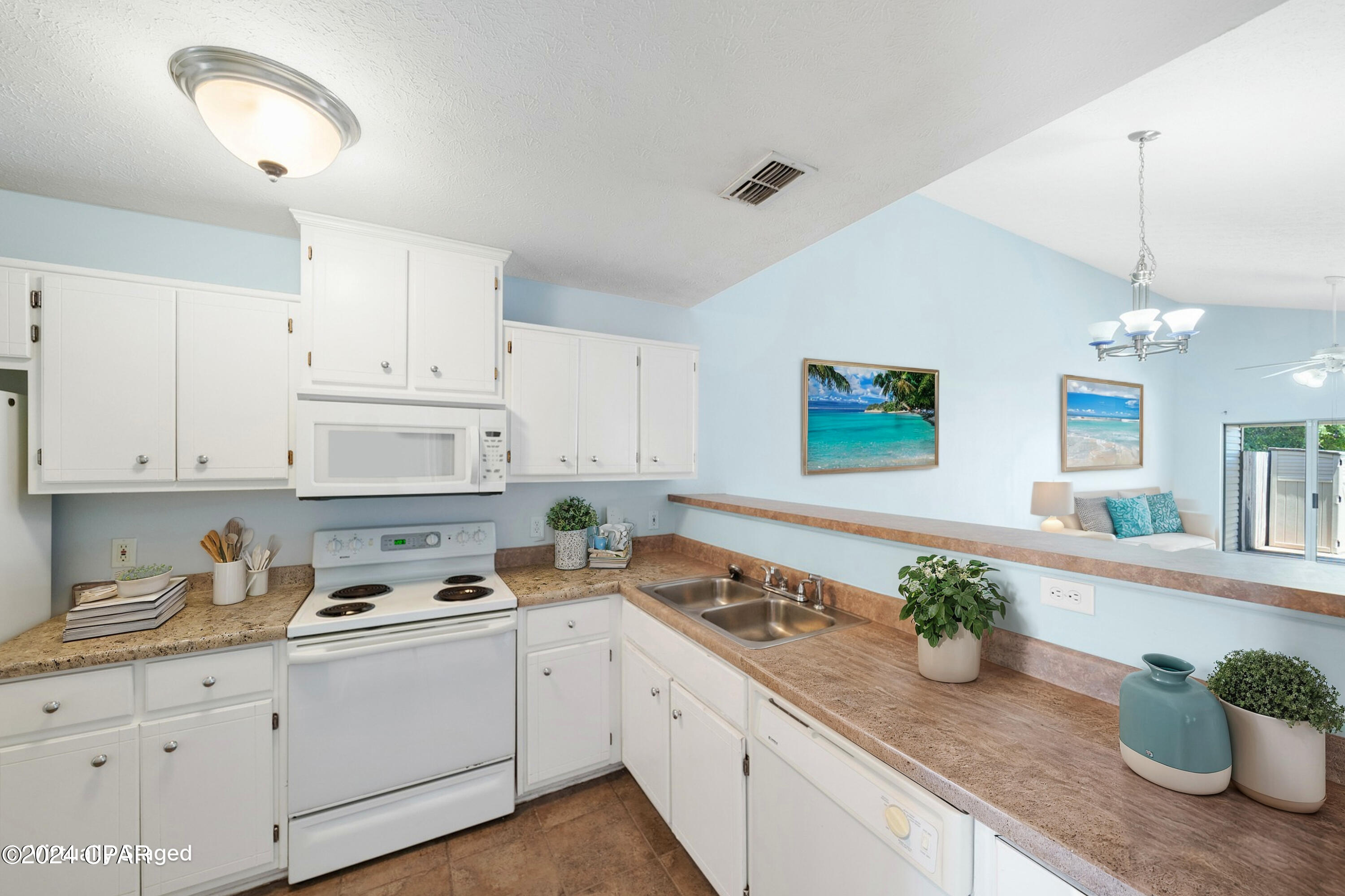 8206 Beach Drive