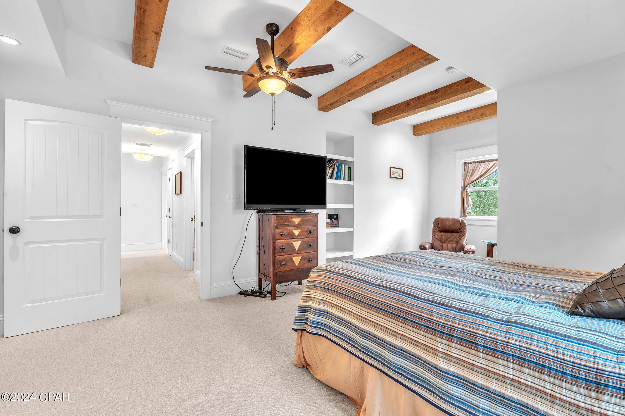 13728 E Highway 20
