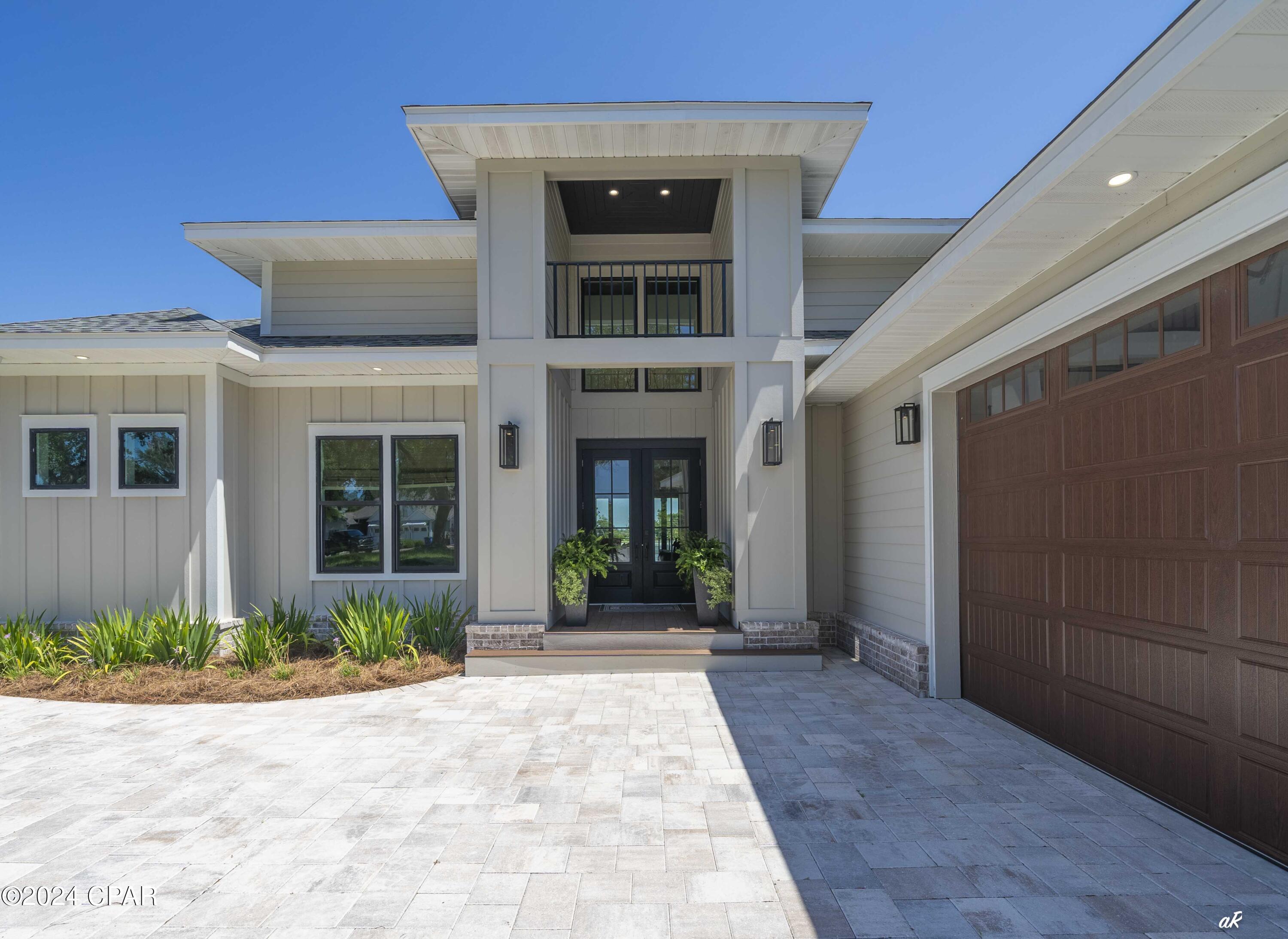 1102 Cove Pointe Drive