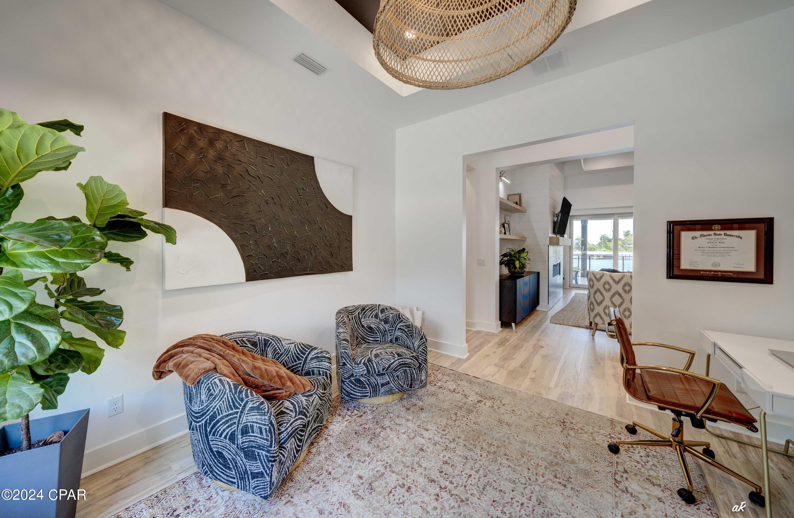 1102 Cove Pointe Drive