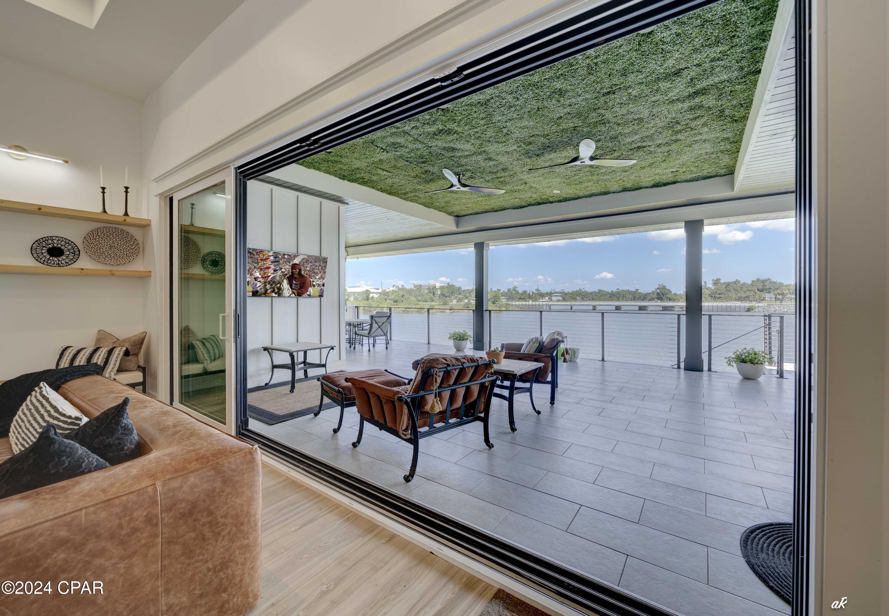 1102 Cove Pointe Drive