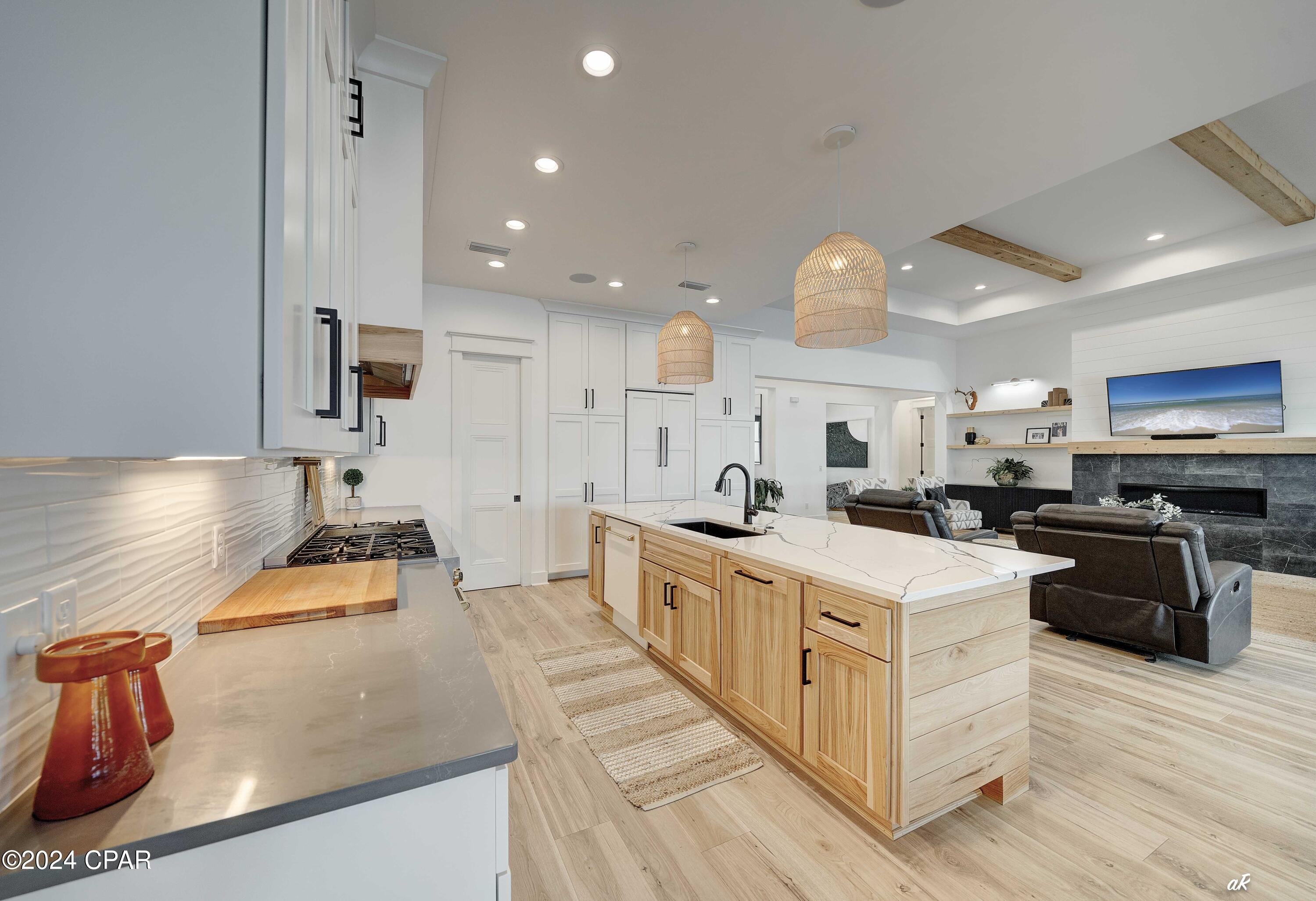 1102 Cove Pointe Drive