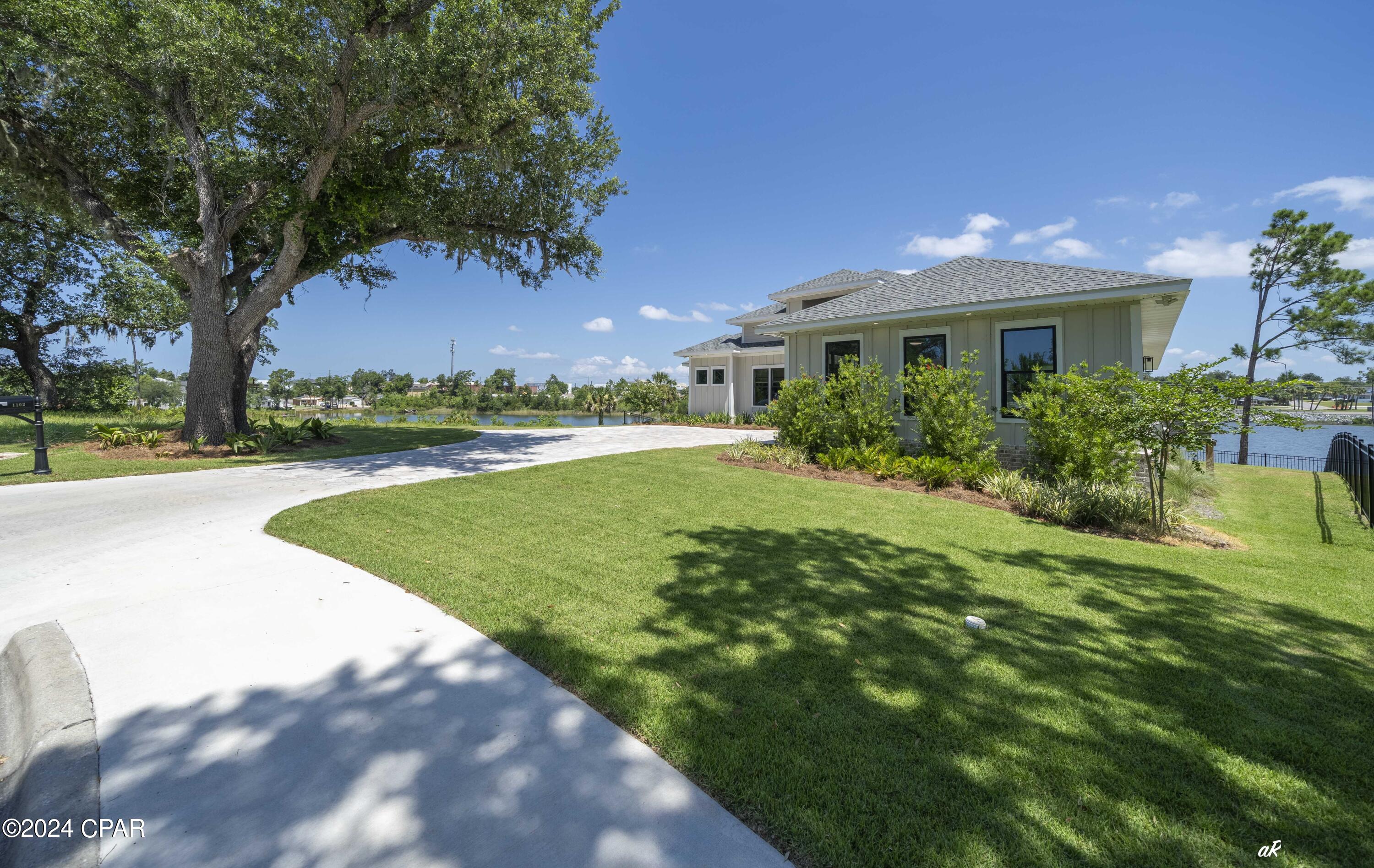 1102 Cove Pointe Drive