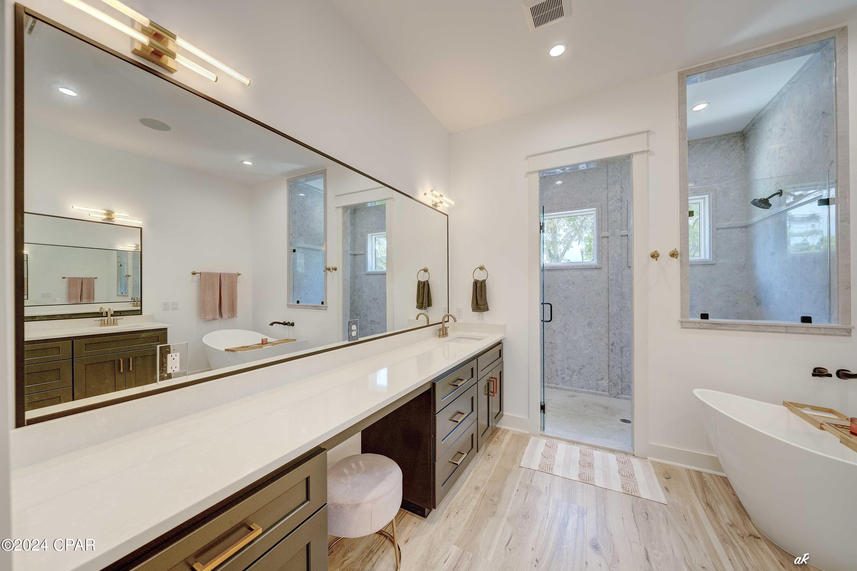 1102 Cove Pointe Drive