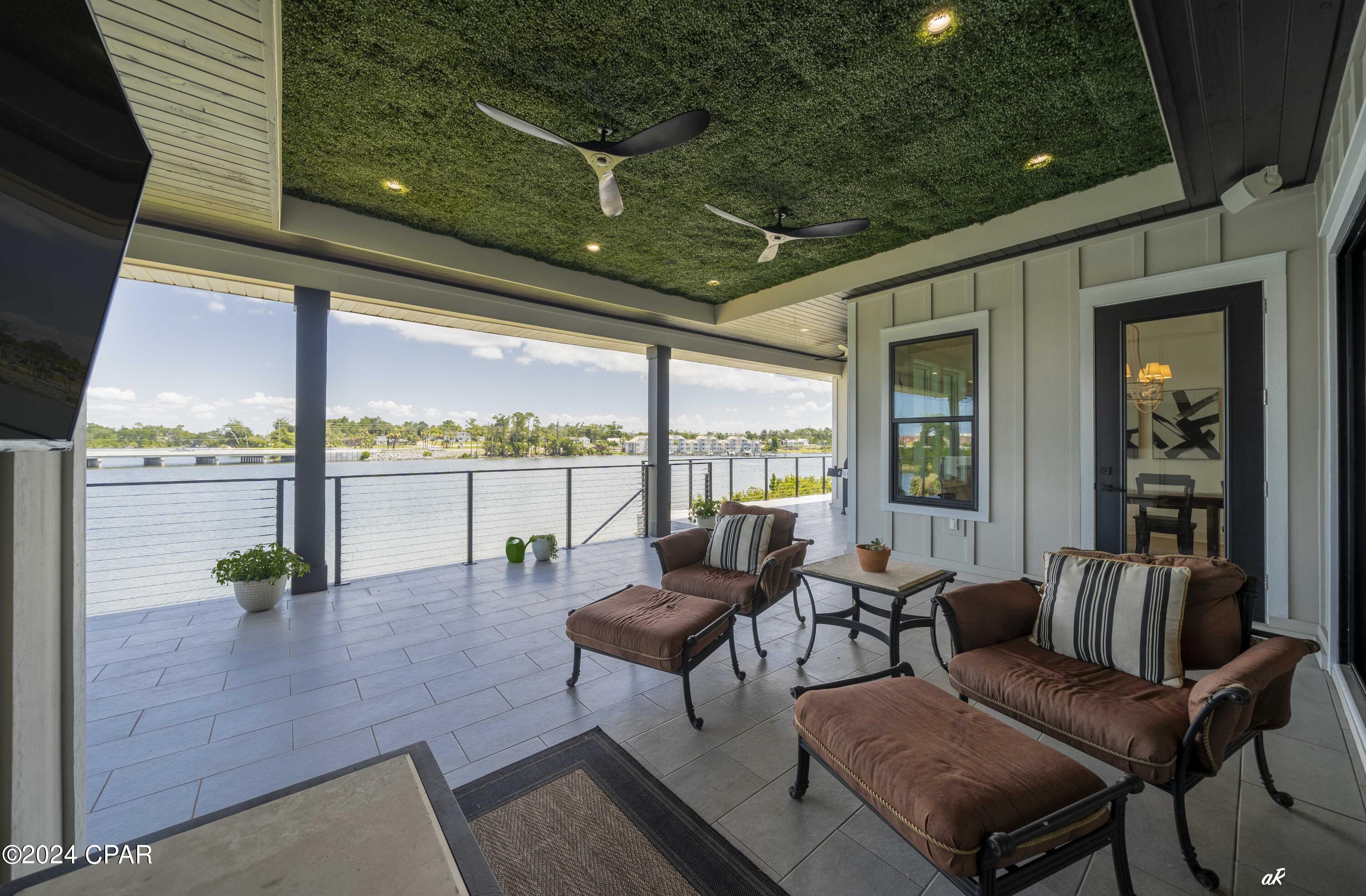 1102 Cove Pointe Drive